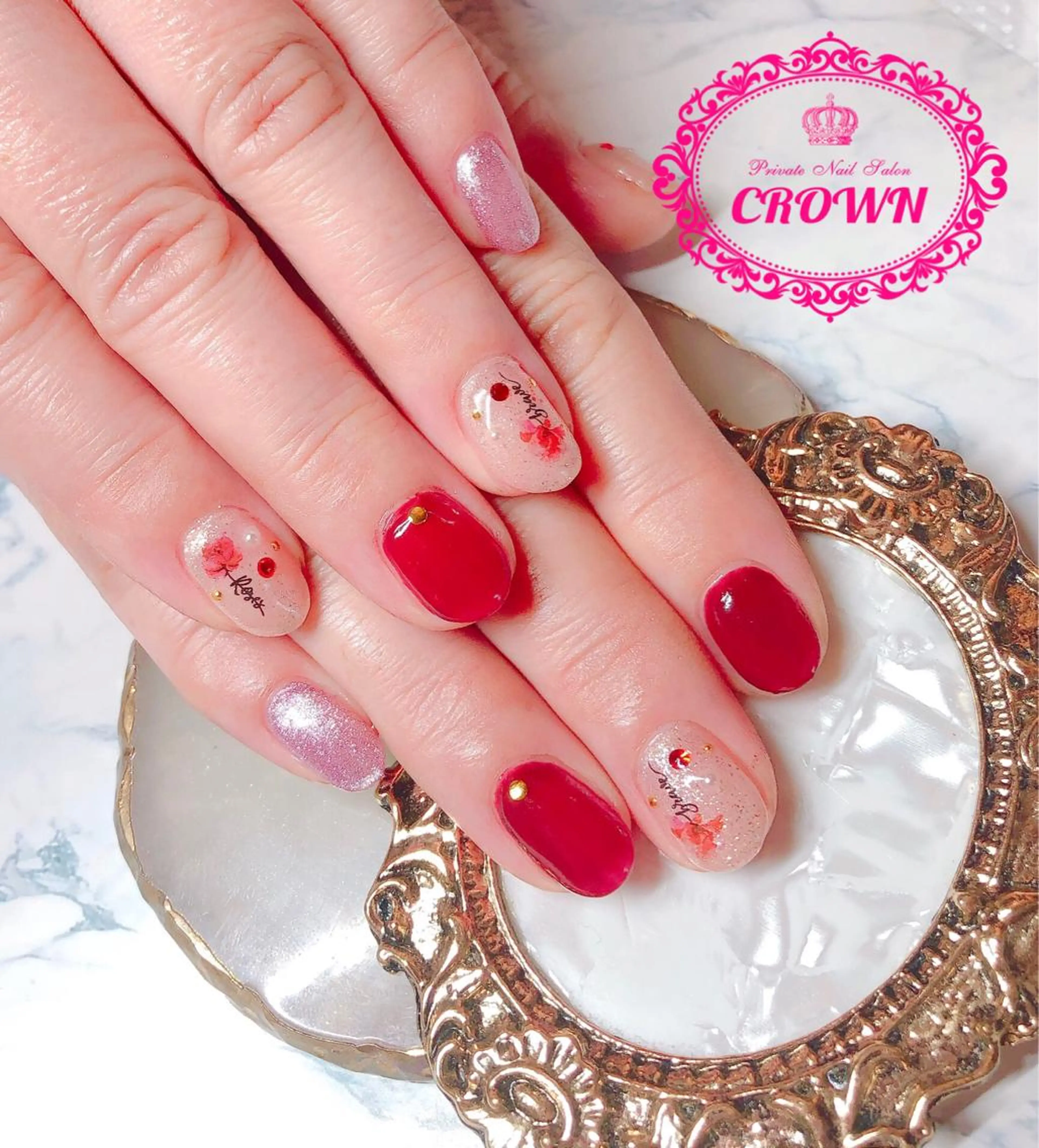 ネイル CROWN プライベートサロンのネイルデザイン