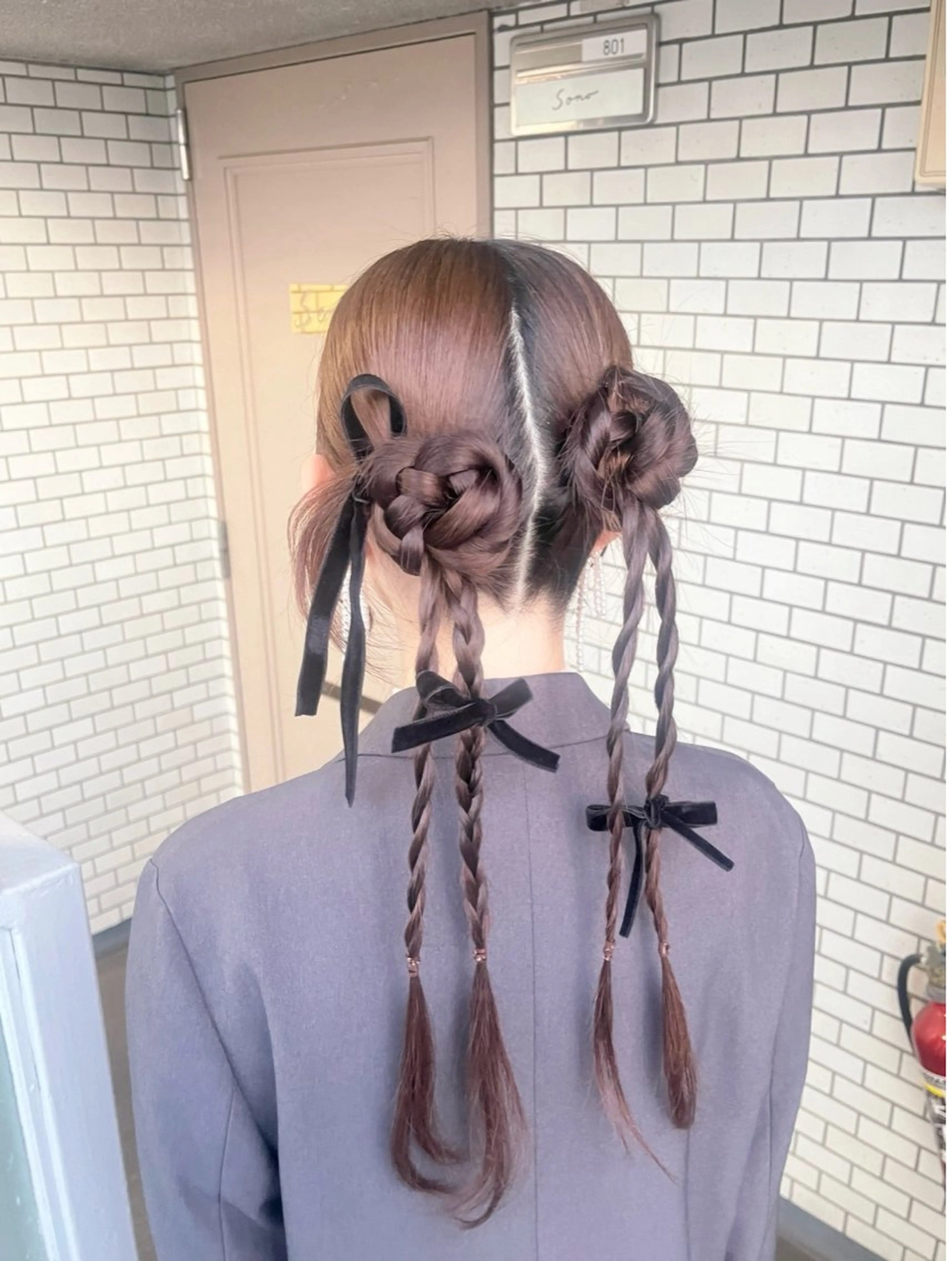 🧸平日イベント用ヘアセット🧸【シニヨン、ハーフアップ、編みおろし、カチモリ等】の写真