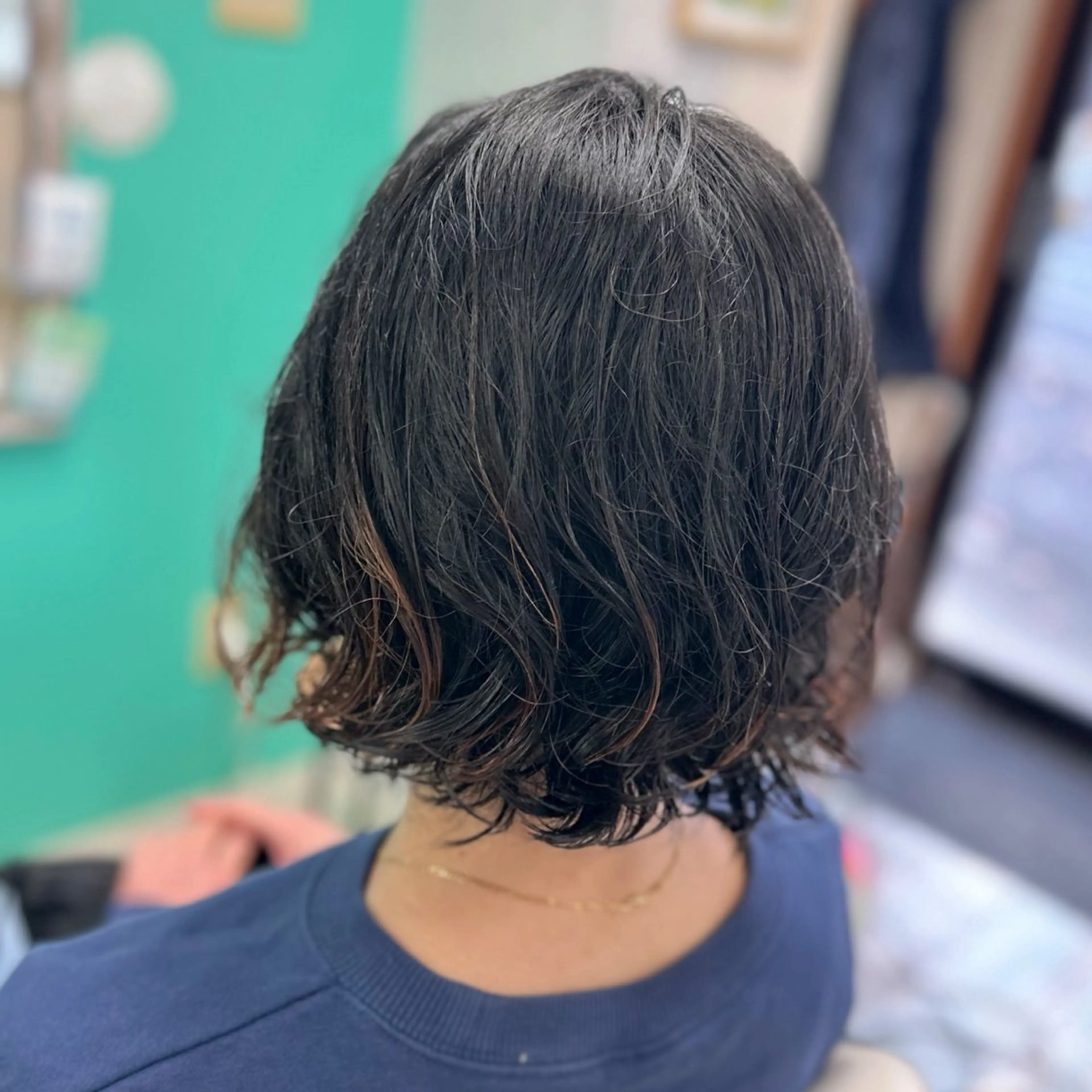 ミディアム パーマ 三原 友美のヘアスタイル