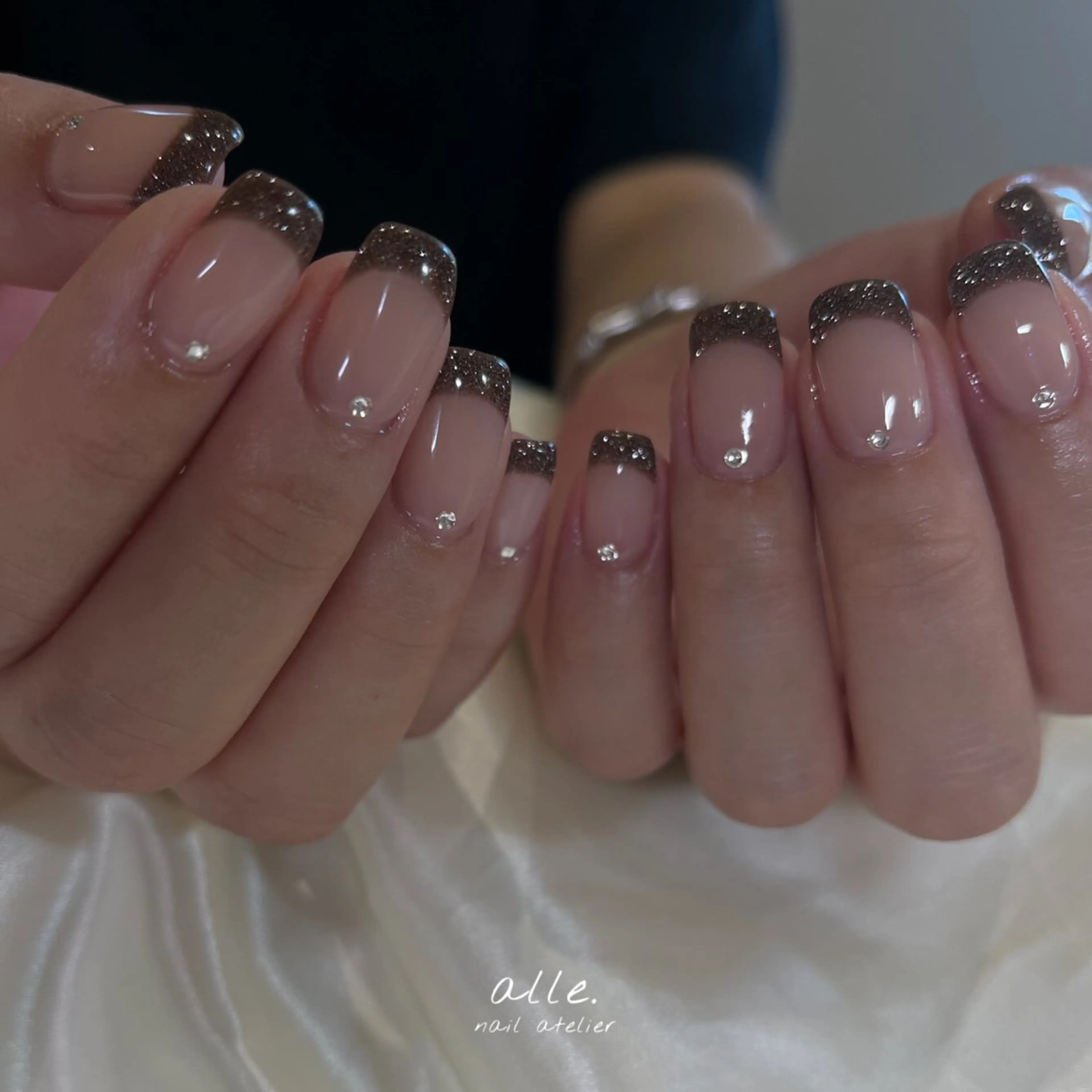 ネイル ハンドネイル atelier alle.のネイルデザイン