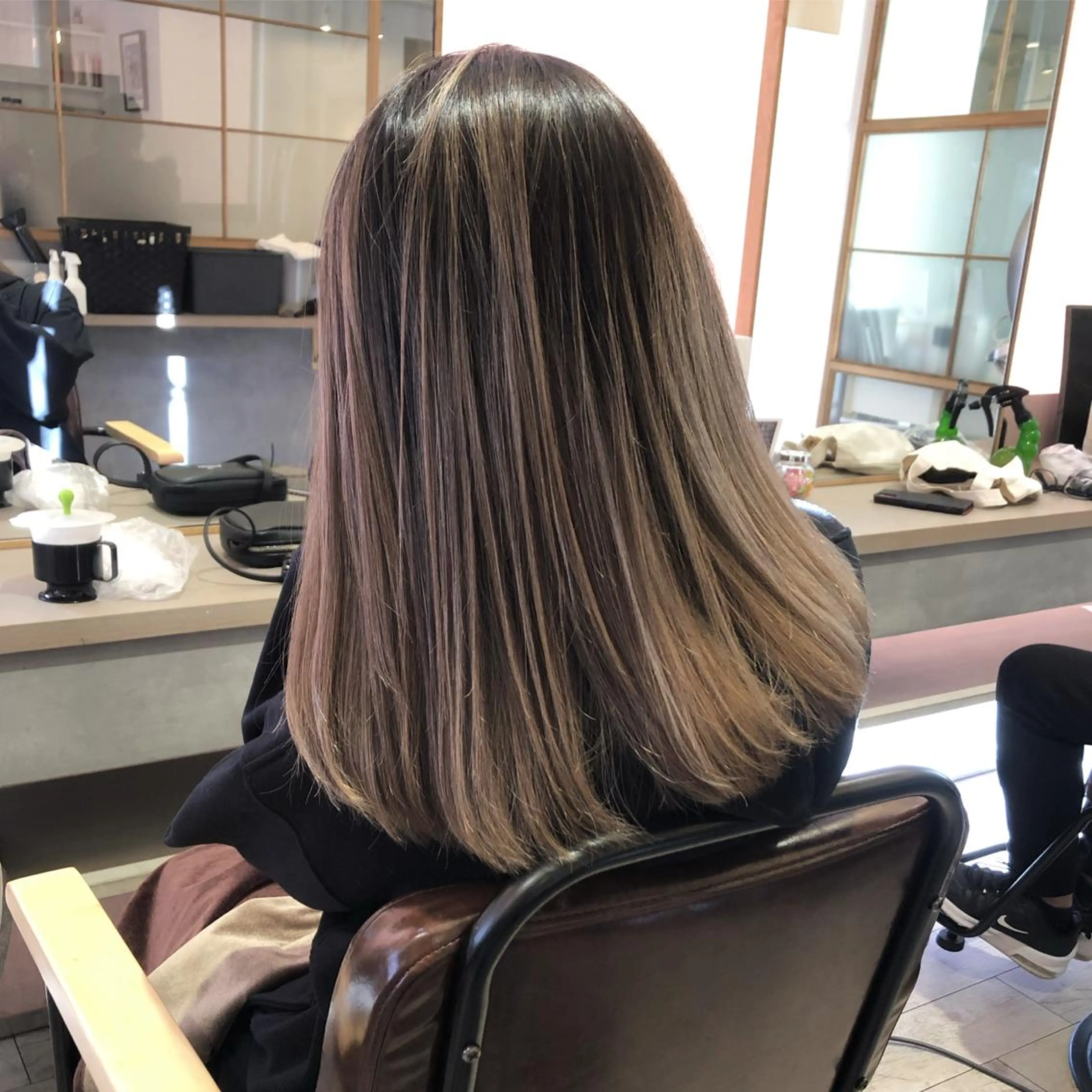 ミディアム カラー ブリーチカラー🌈 石垣翔太のヘアスタイル