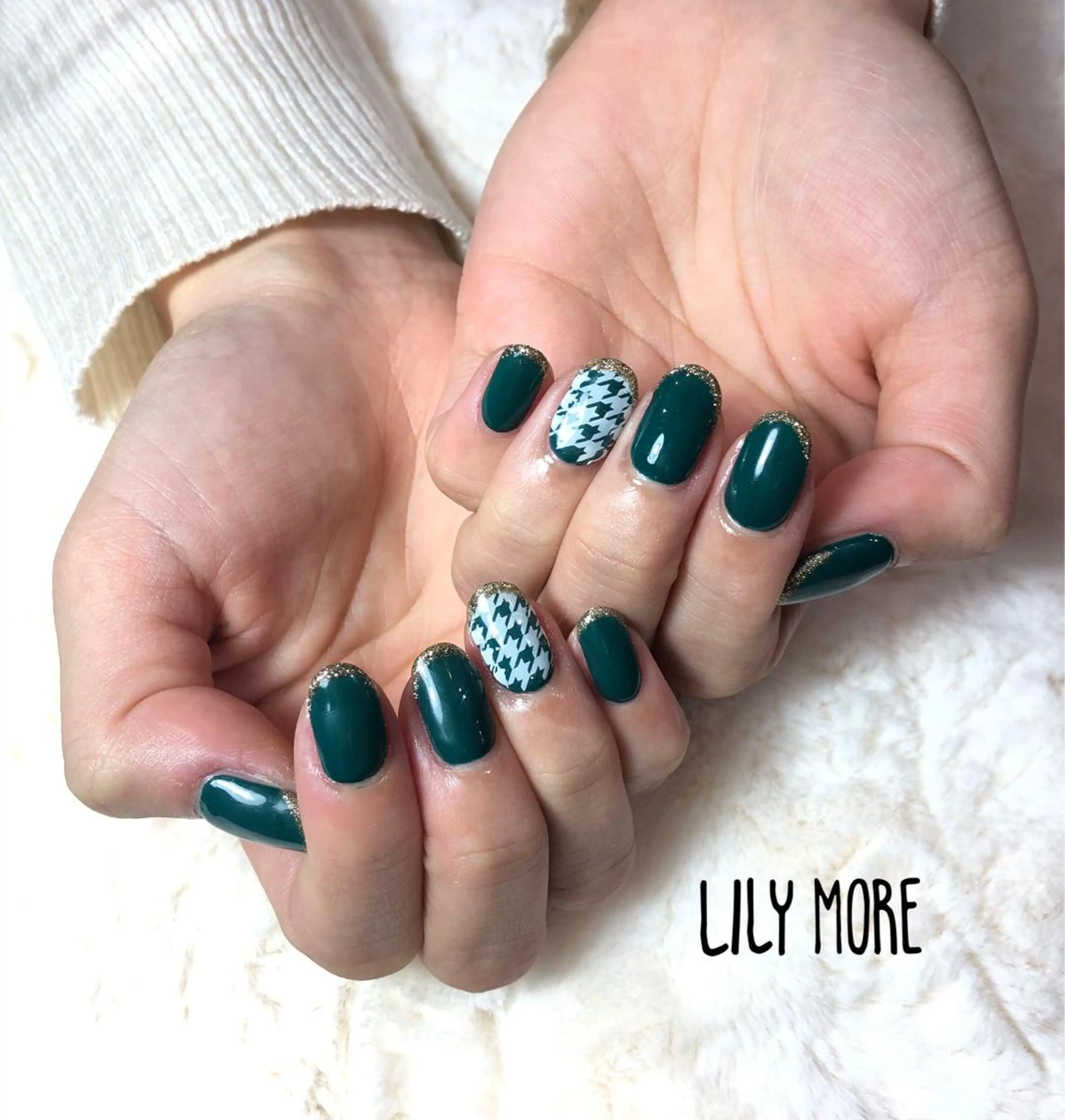 ネイル ツイードネイル Lily closetのネイルデザイン