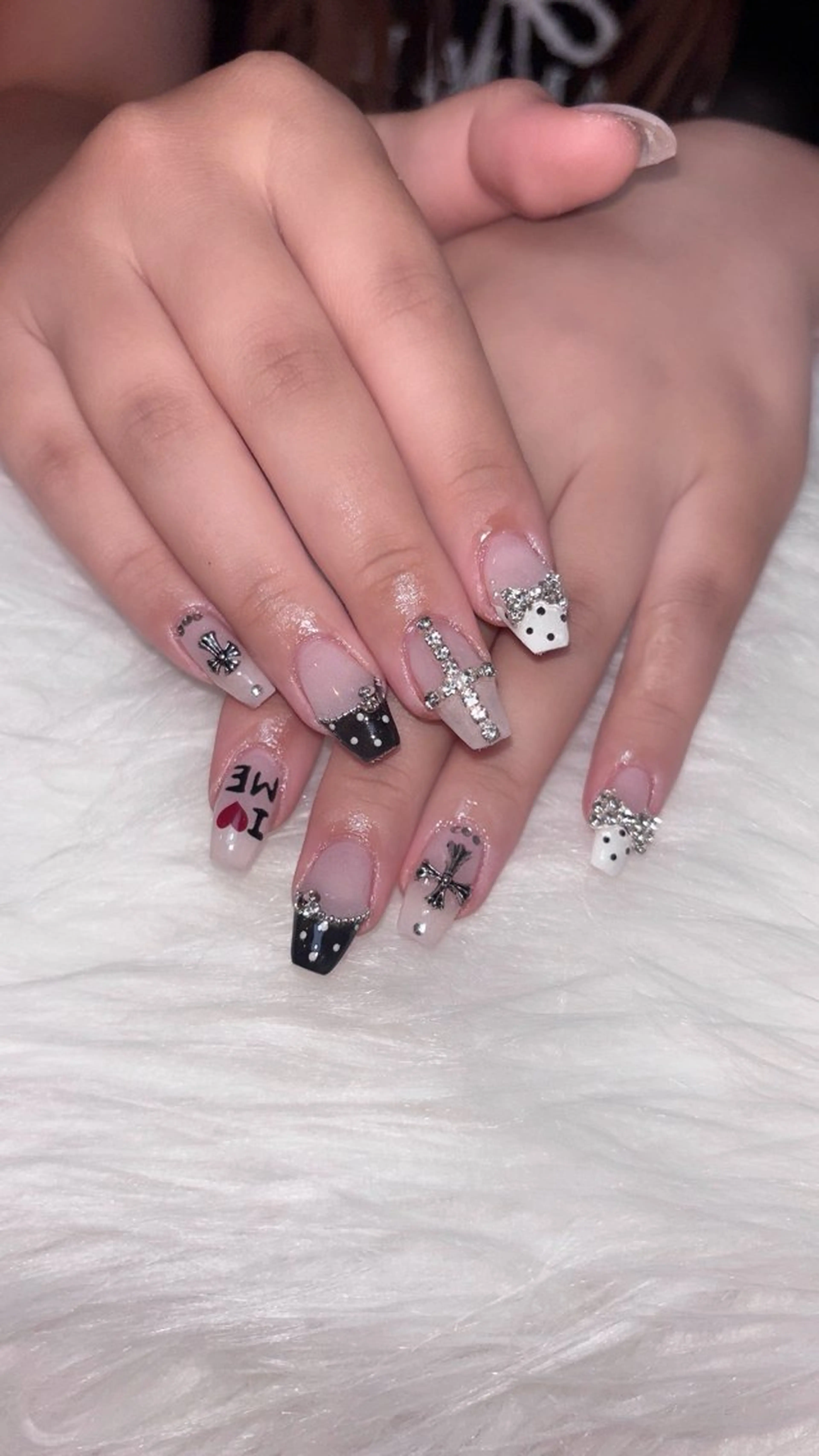 ネイル 名古屋ワンホンネイル 沙理亜のネイルデザイン