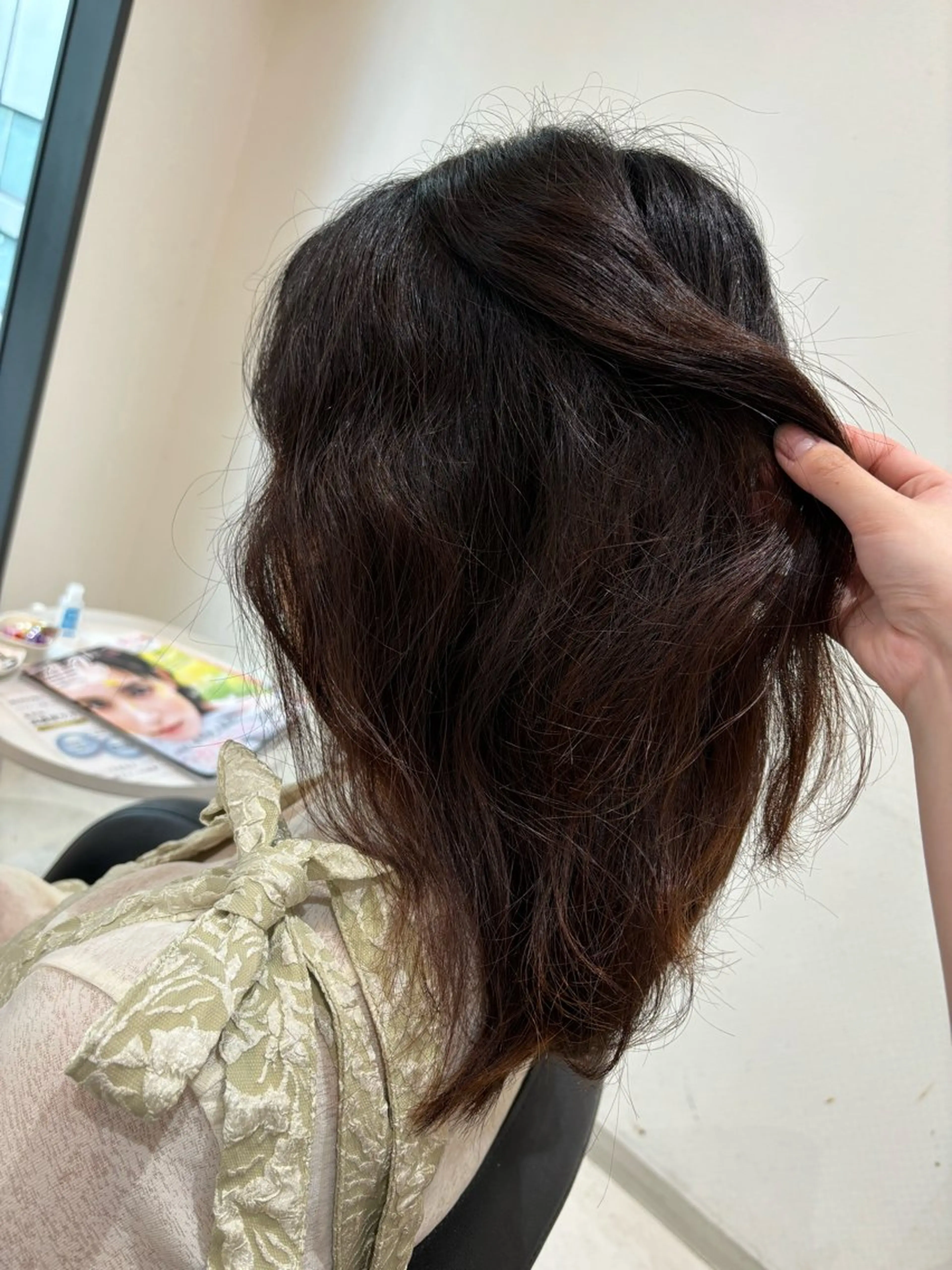 ミディアム カラー パーマ くさかみさき🌼暖色 /耳つぼ/オタク🌼のヘアスタイル