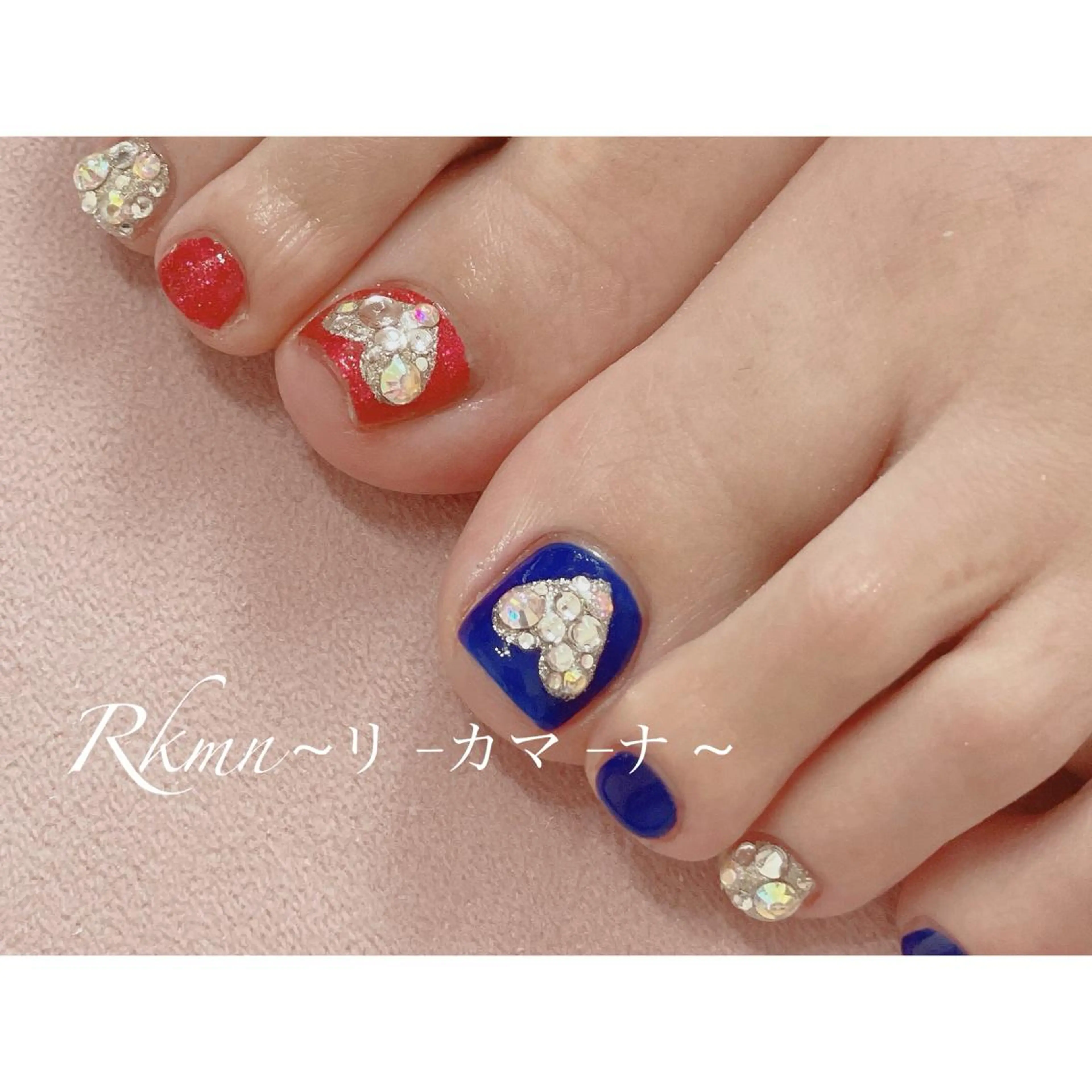 ネイル アートネイル ブルー フットネイル ハート キラキラネイル ハンドネイル フットネイル ハンドケア Rkmn ~リ-カマ-ナ~のネイルデザイン