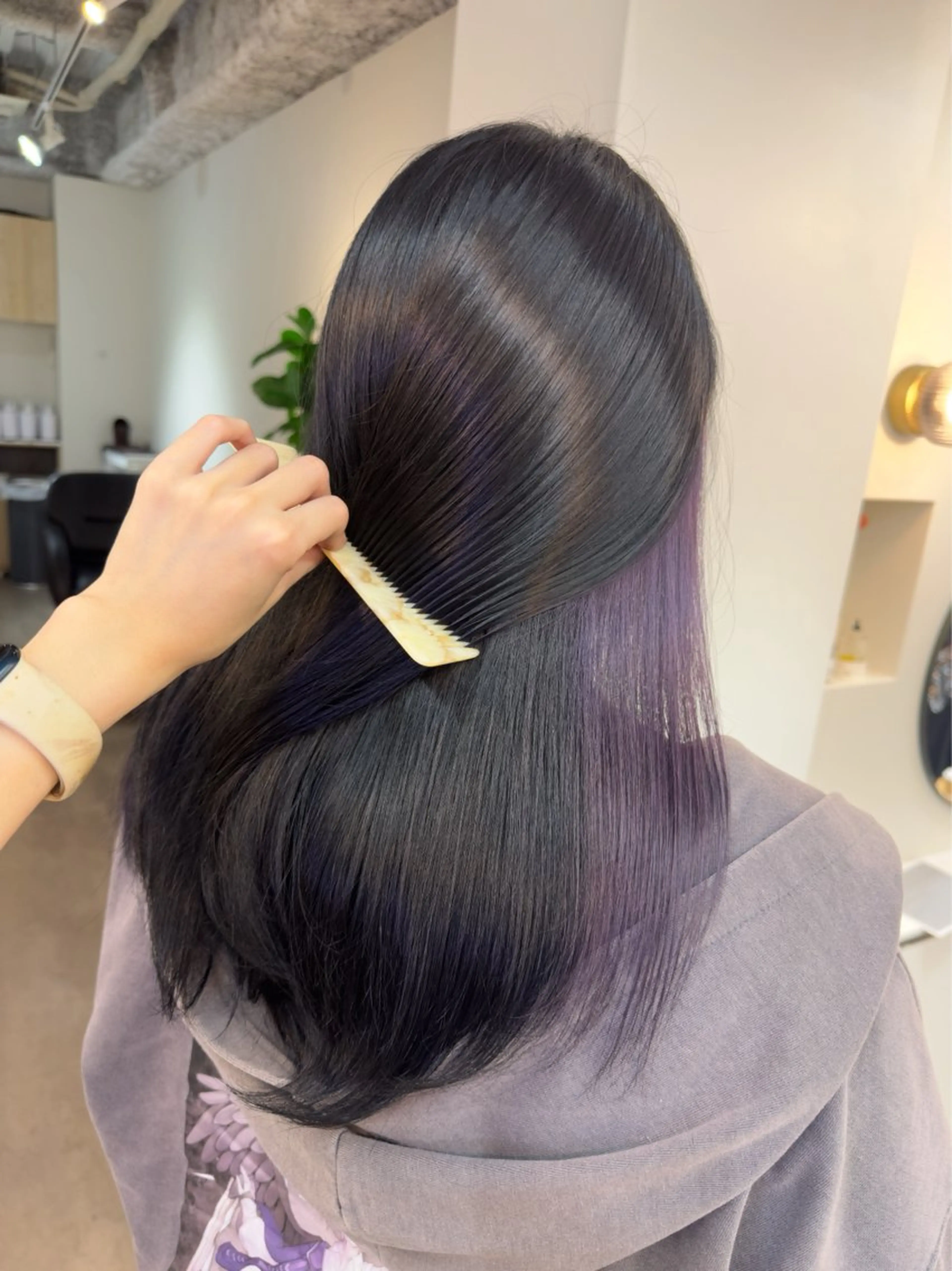 ロング カラー レイヤー/顔周り /いいぬまみかのヘアスタイル