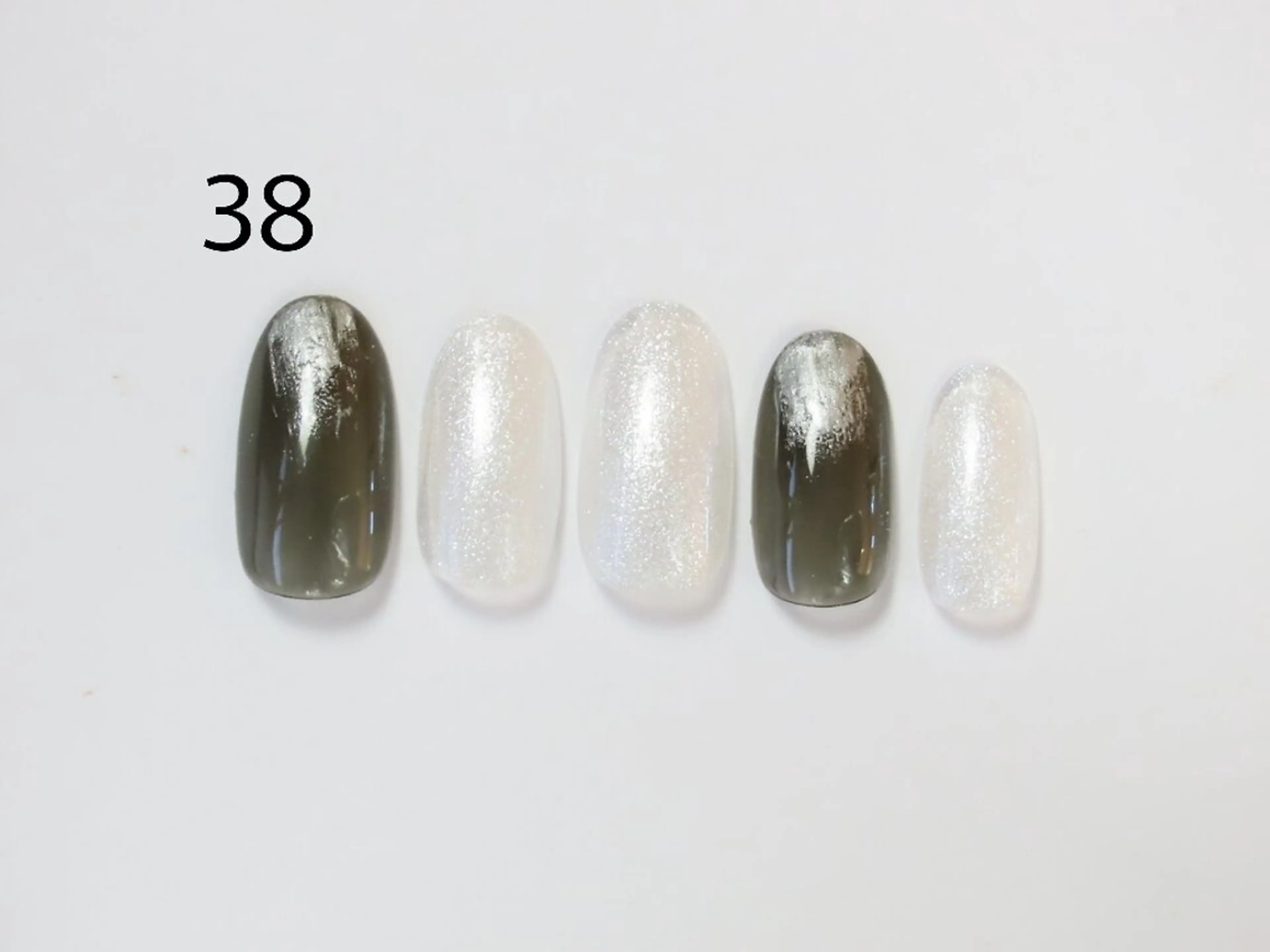 ネイル 韓国美容ジェルネイル専門店Maum新潟店所属・Maum 新潟店のマツエク・マツパデザイン