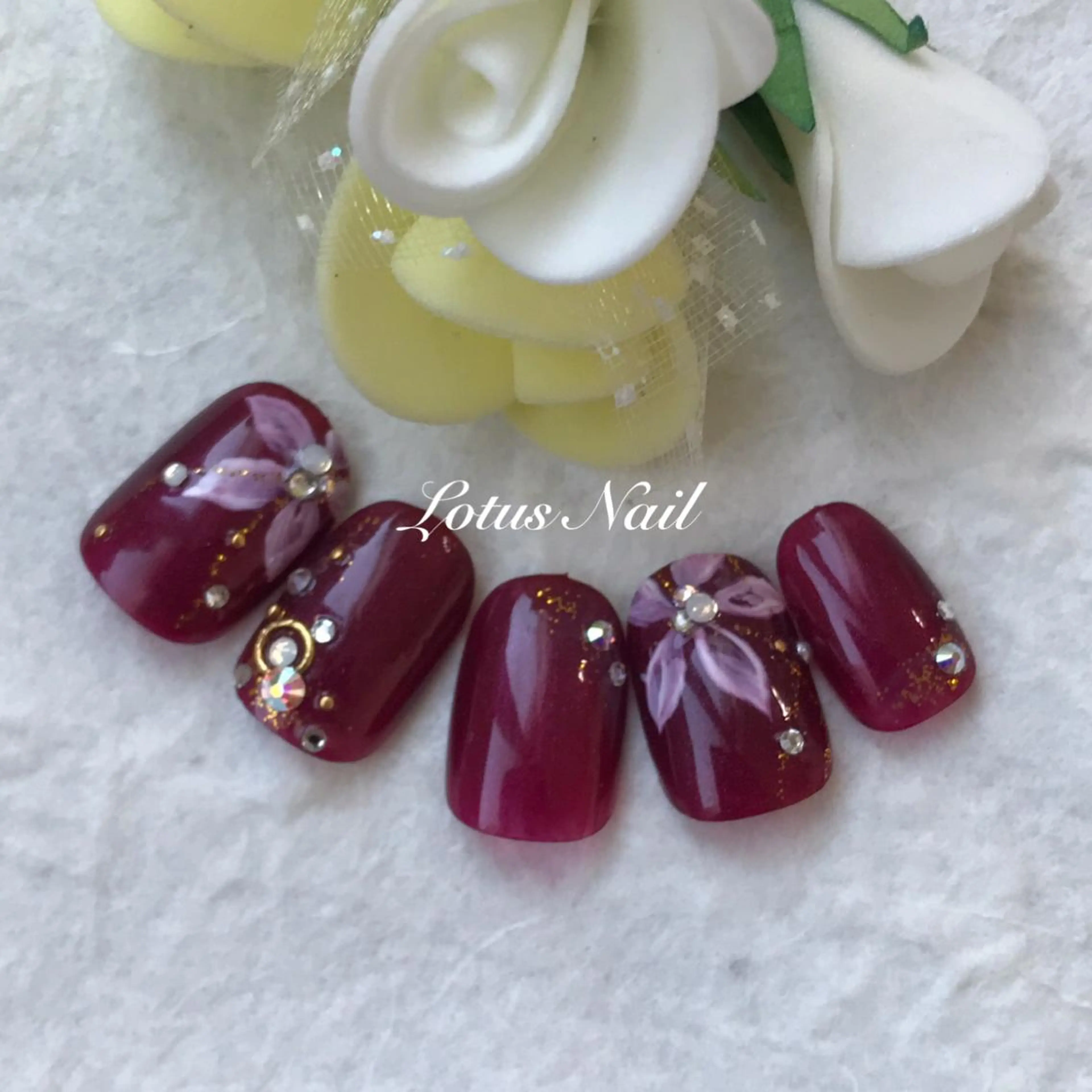 ネイル Lotus Nailのネイルデザイン