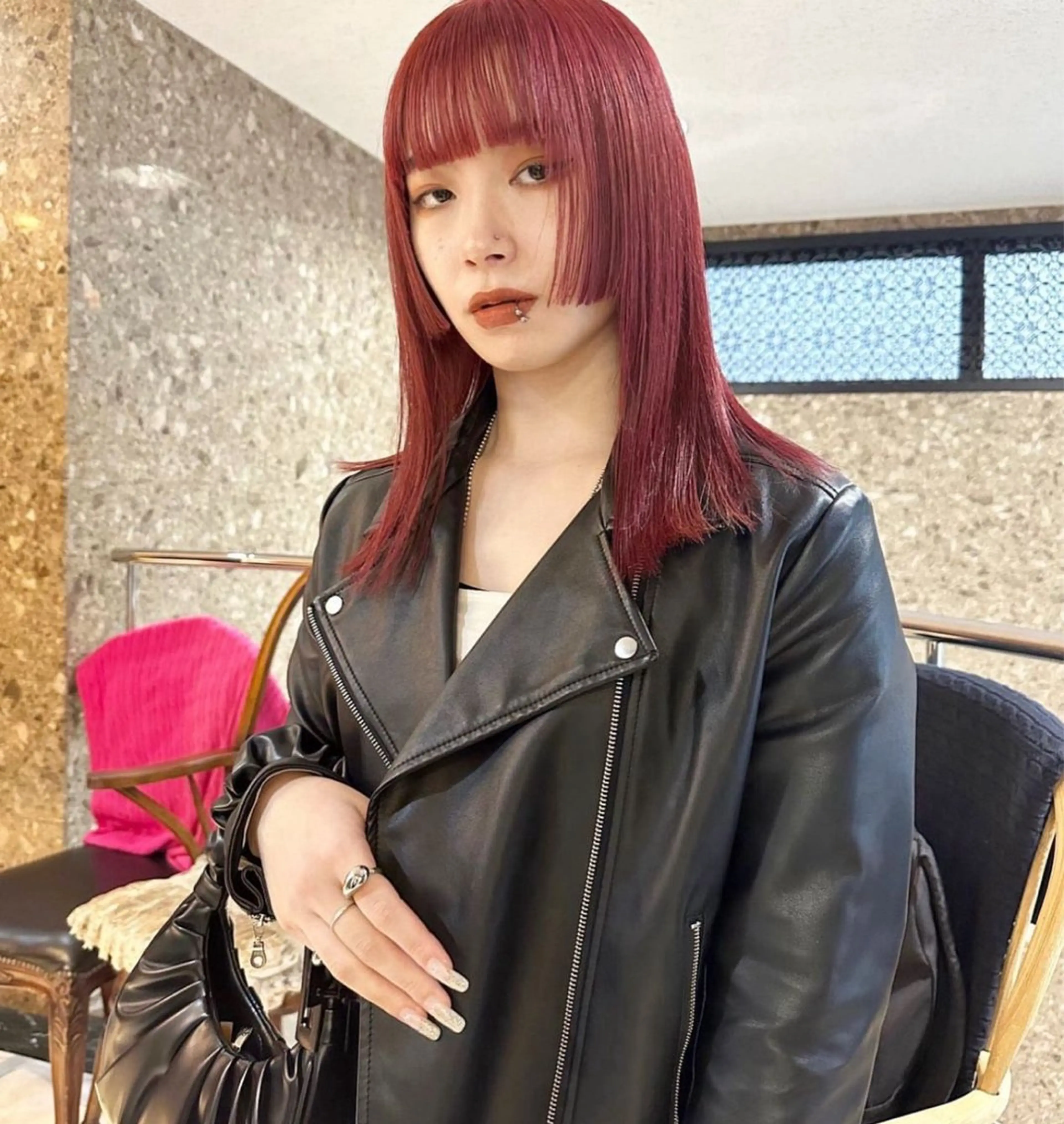 セミロング カラー ヘアアレンジ ヘアカラー トリートメント ヘアセット ハッシュカット／ レイヤー🐺Yutaのヘアスタイル