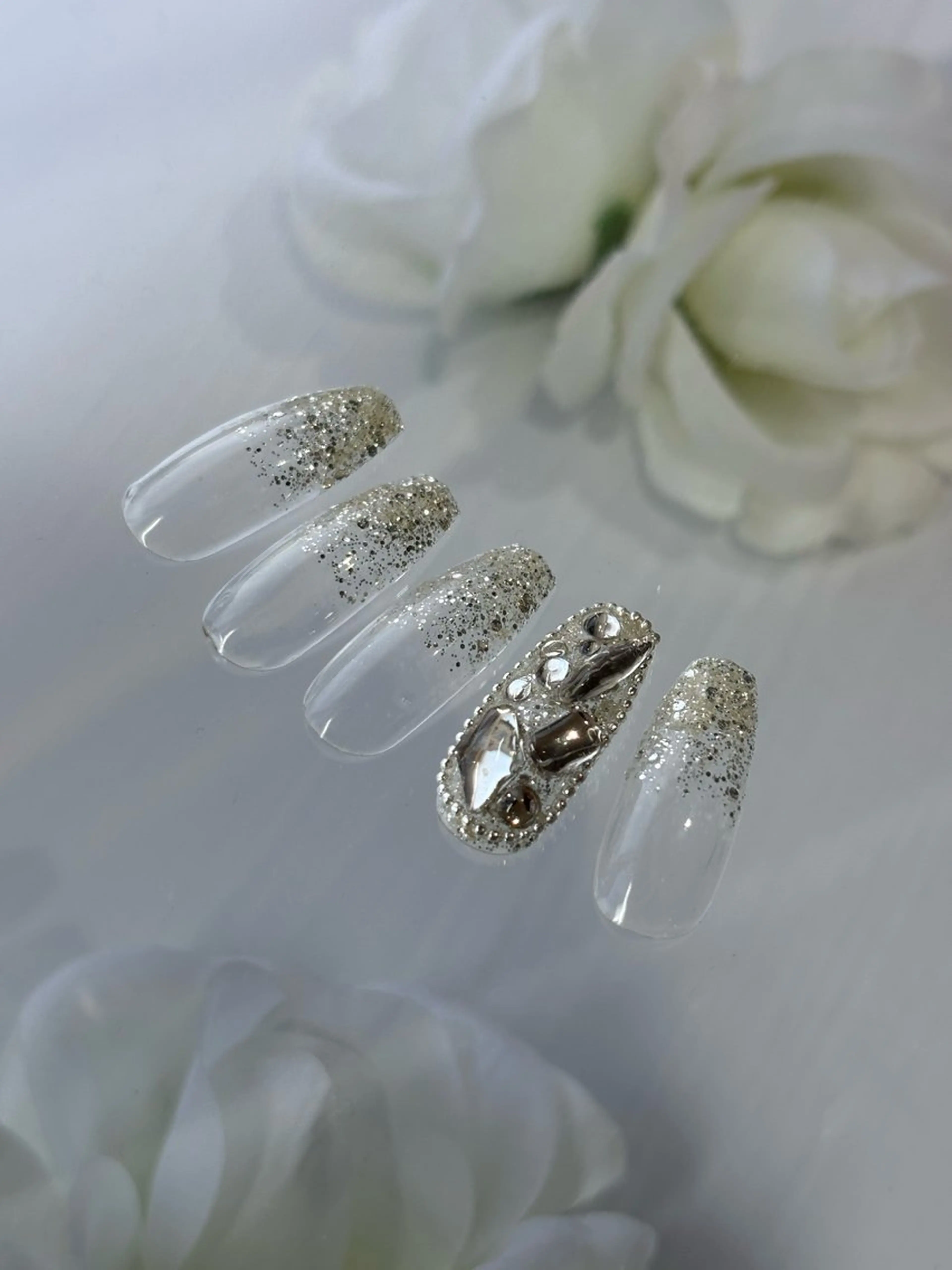 ネイル アートネイル シンプルネイル ハンドネイル saki 大阪市平野区ネイルのネイルデザイン