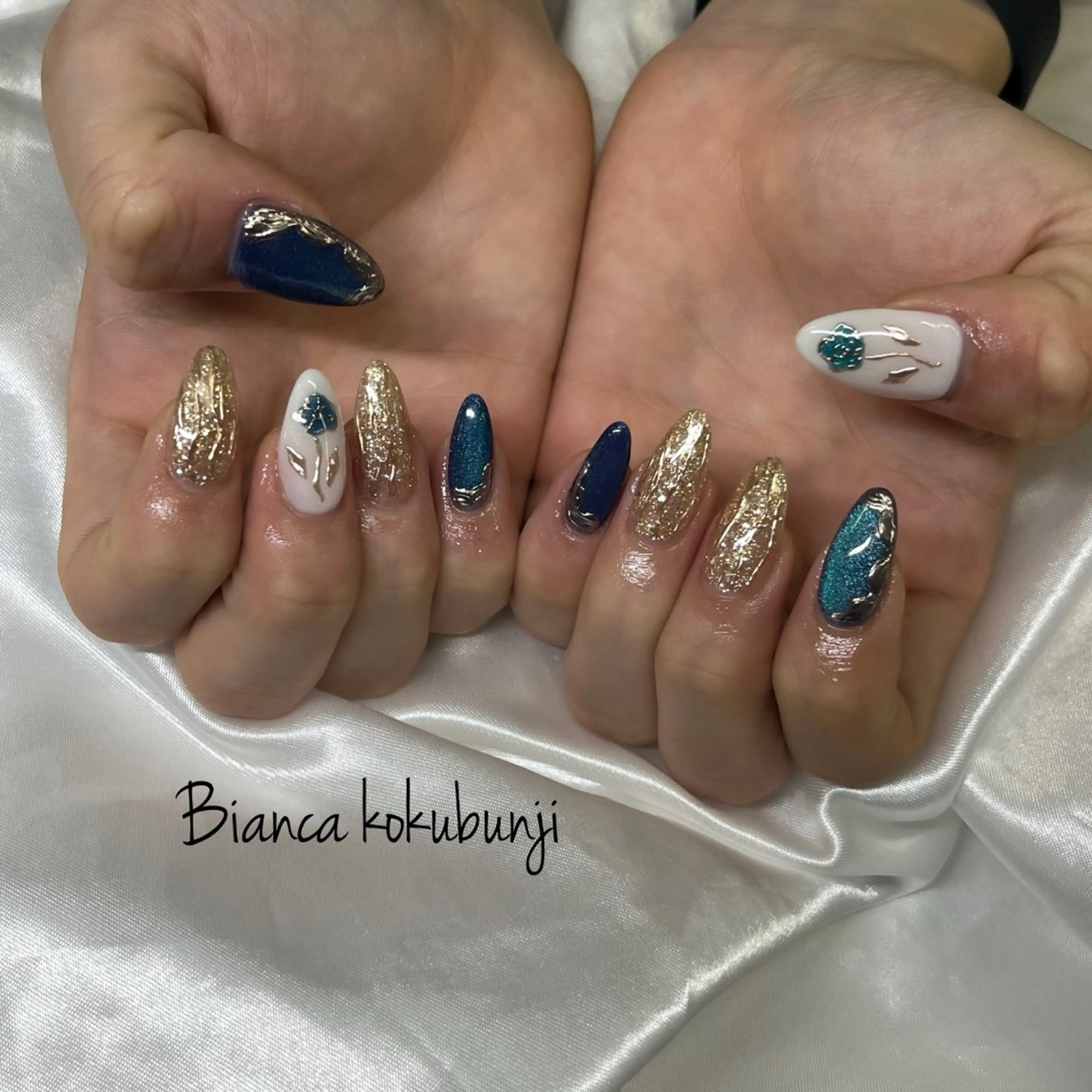 ネイル ブルー 持ち込み ハンドネイル Bianca☁国分寺 🤍店長/黒木愛美のネイルデザイン