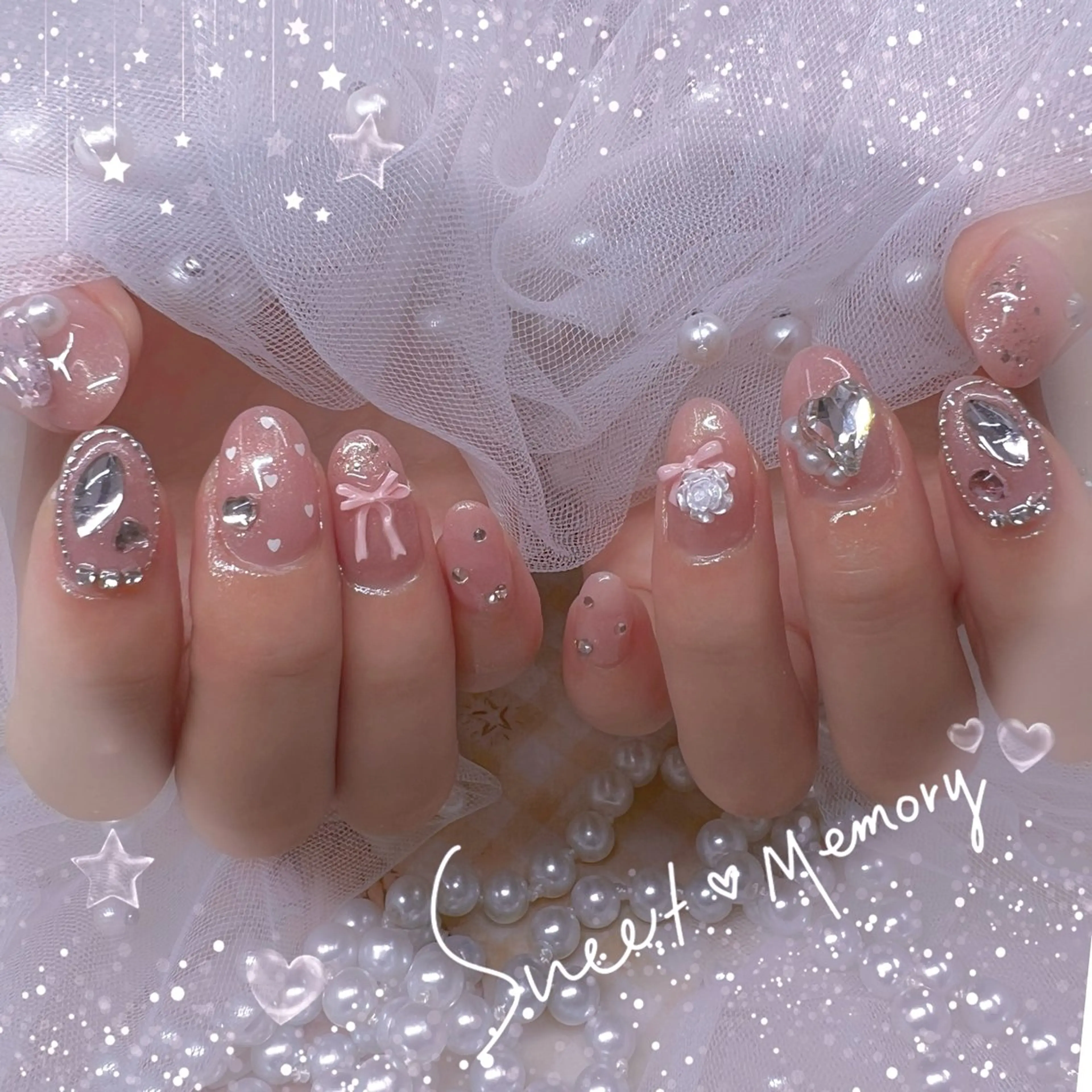 ネイル チークネイル フレンチネイル ガーリー ガラスフレンチ グラデーション ハンドネイル ハンドケア Chill Nailsalonのネイルデザイン