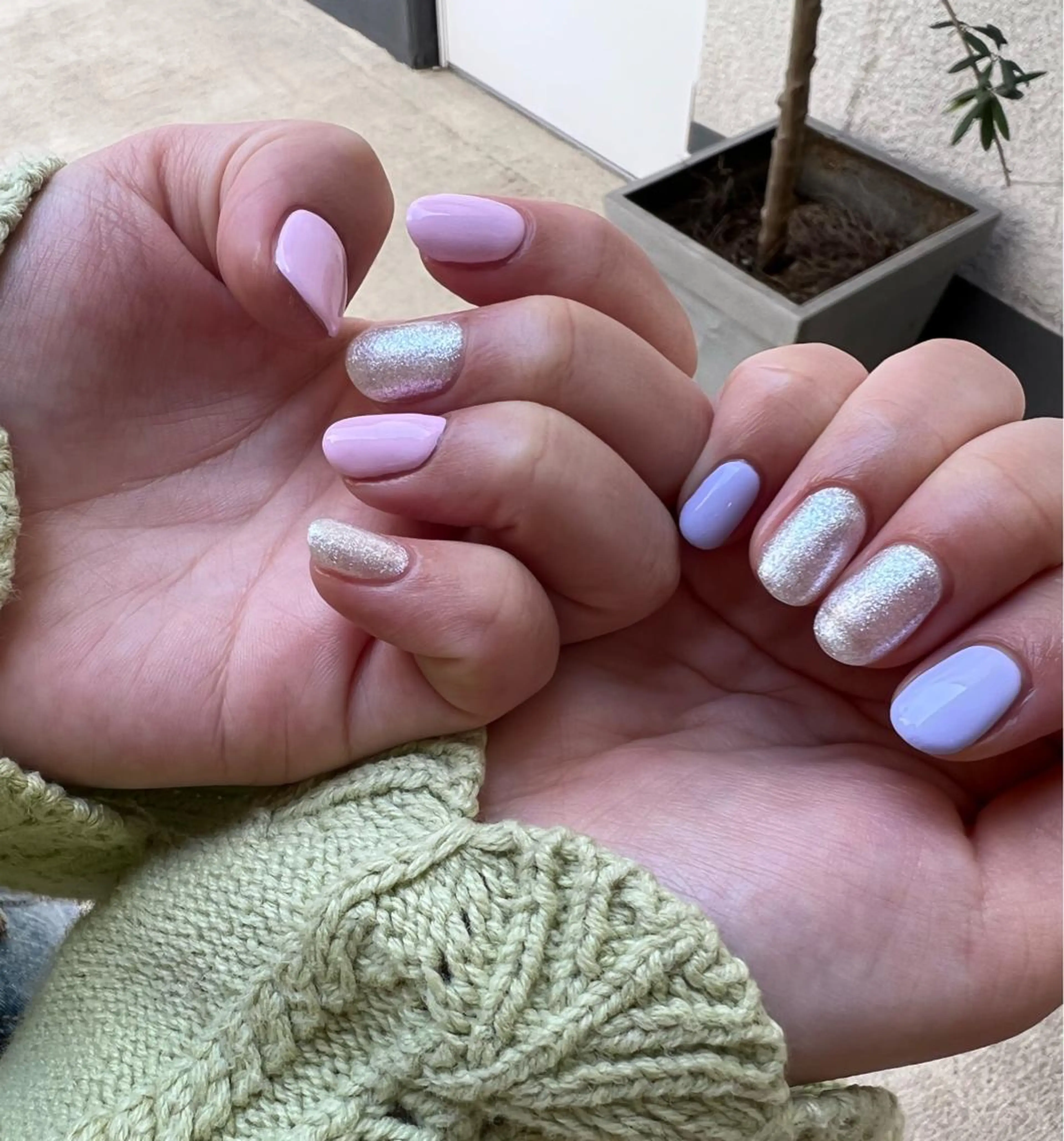 ネイル パステルネイル ヘアメイクネイリスト 💄💅hidemiのヘアスタイル