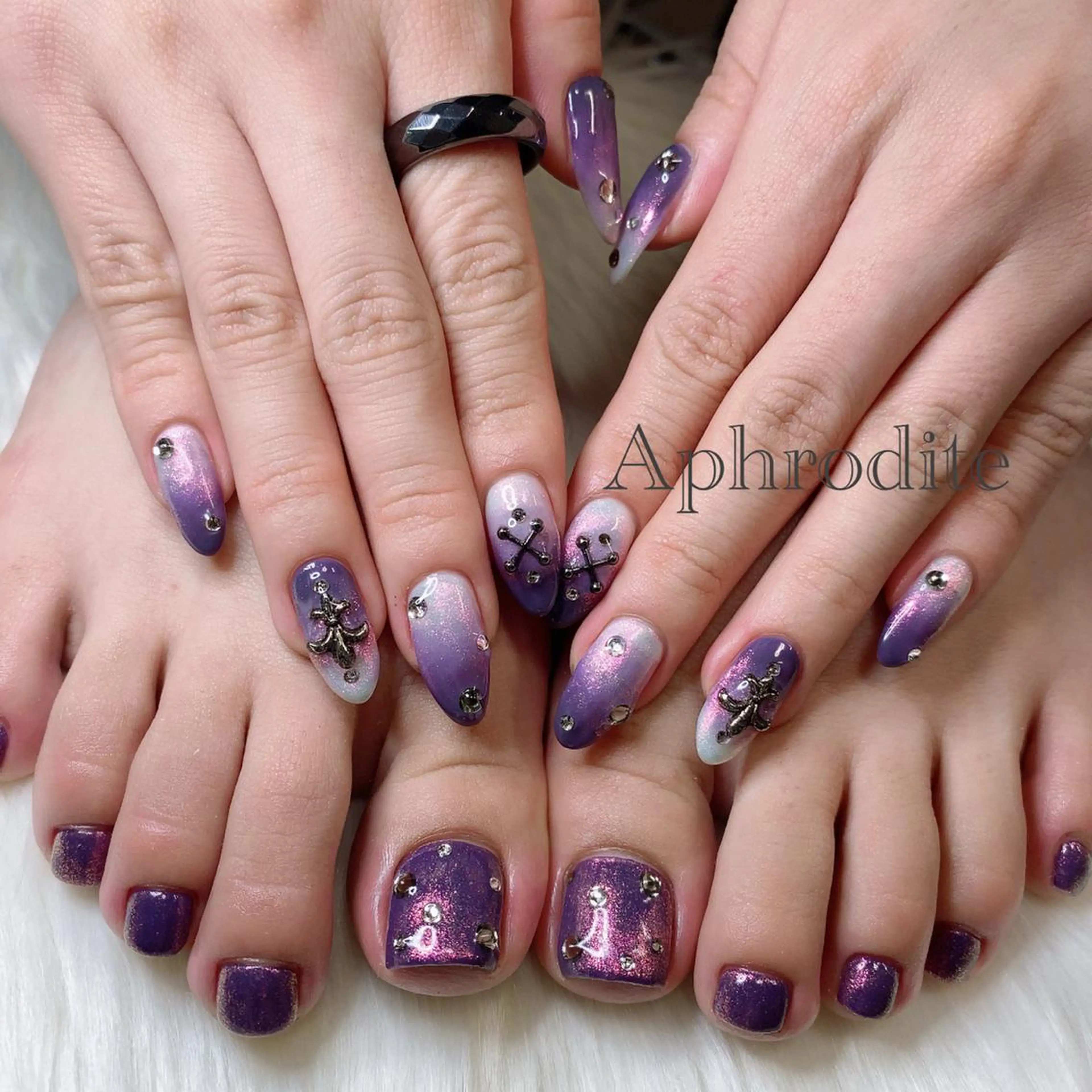 ネイル Aphrodite パラジェル認定サロンのネイルデザイン