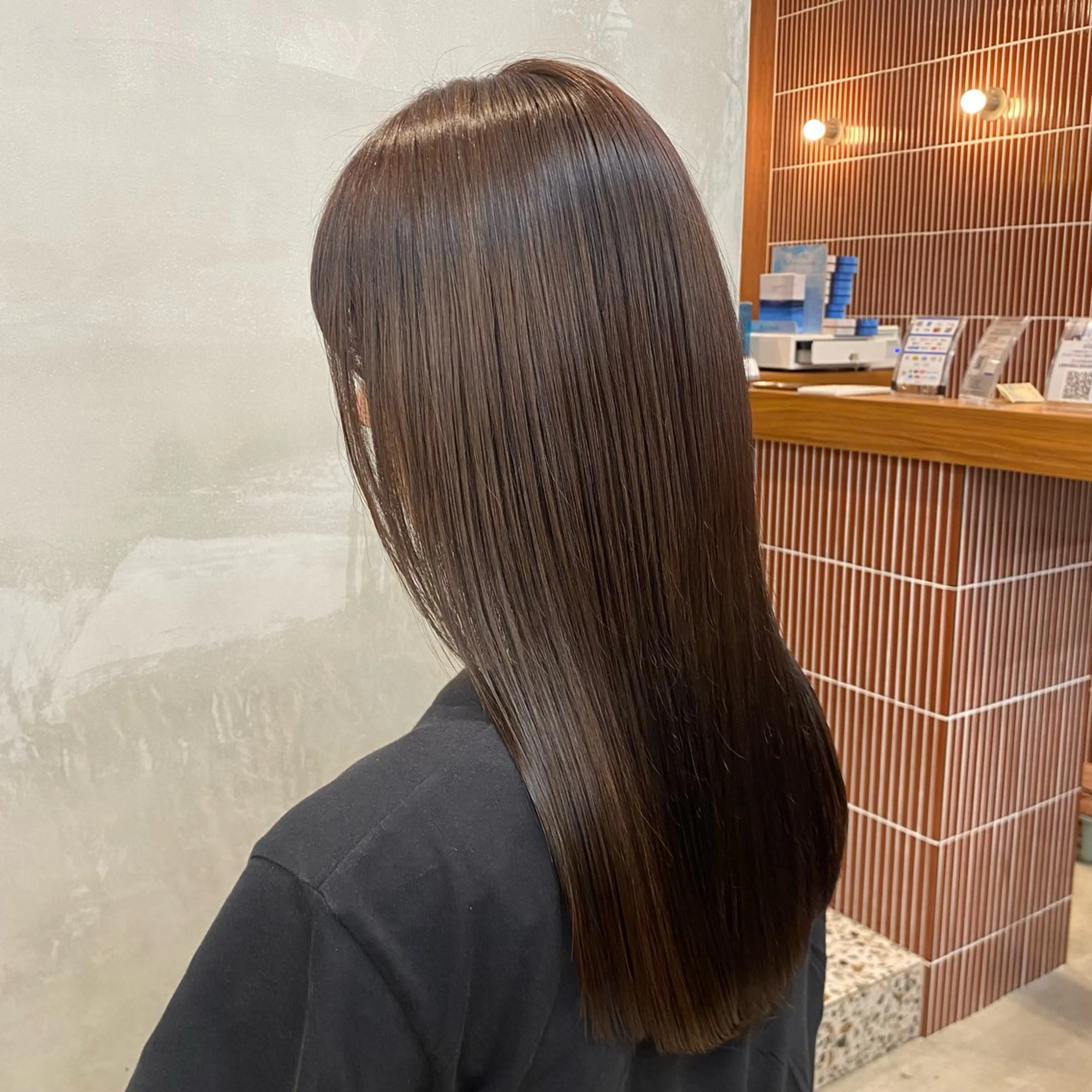 ロング カラー ブラウンカラー ショコラブラウン ヘアカラー ひなた / elima調布のヘアスタイル