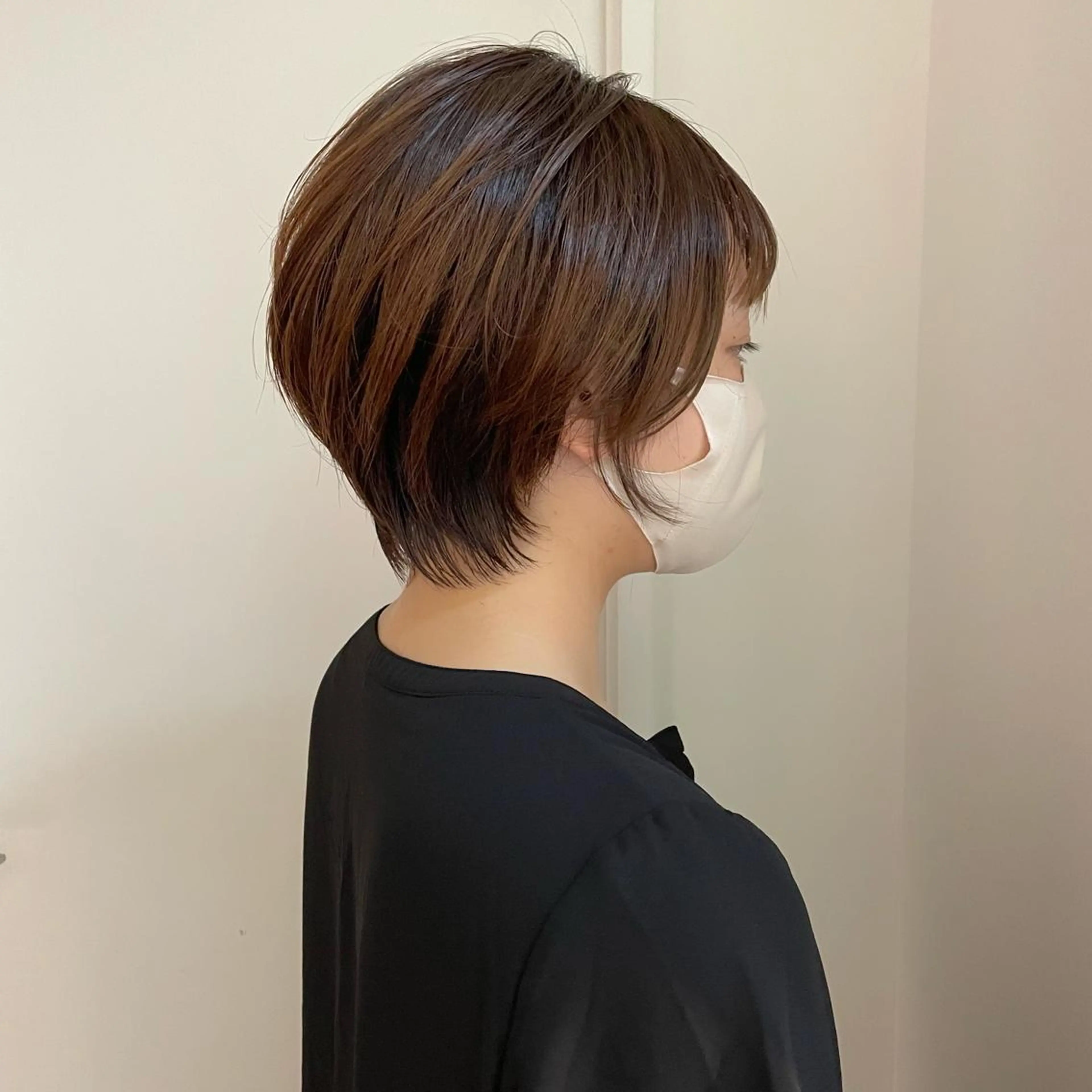 ショート カラー 丸みショート アッシュ ベージュカラー ハイライトカラー ハイトーンカラー 江上拓郎/ショート /酸性ストレートのヘアスタイル