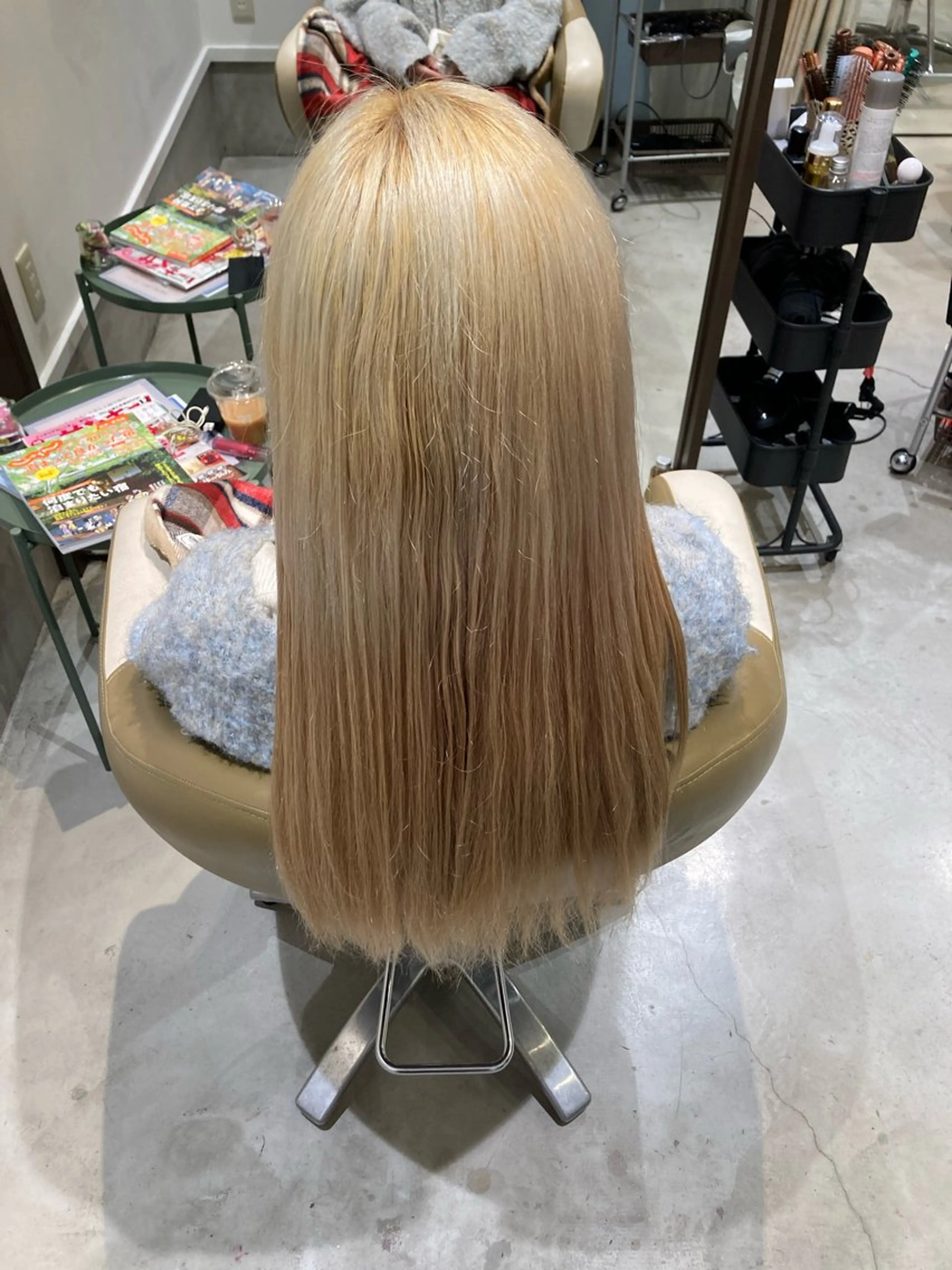 ロング 折本 沙織のヘアスタイル