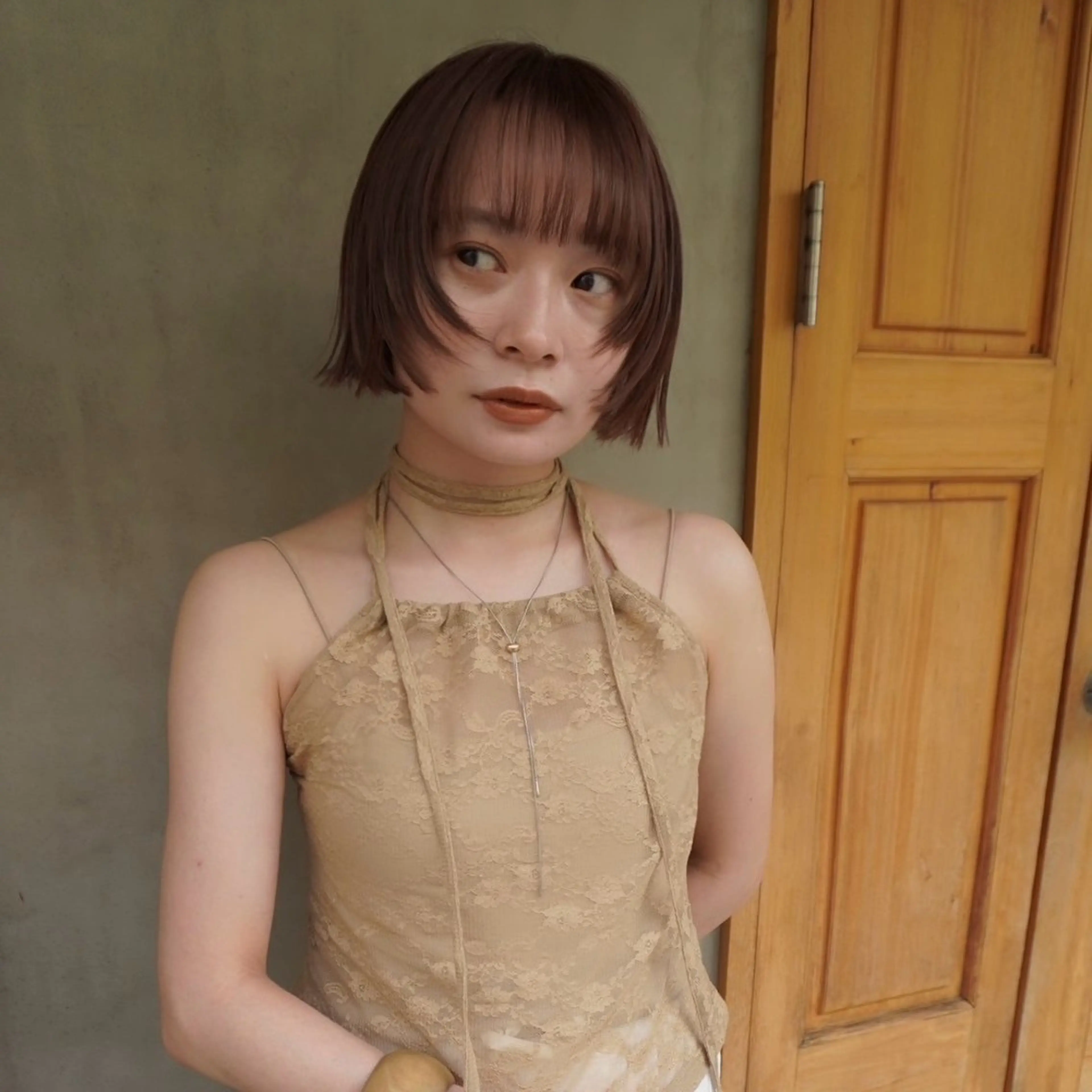 ショート カラー ヘアアレンジ ボブレイヤー ベージュカラー ピンクカラー ピンクベージュ ボブ カット ヘアカラー トリートメント ニュアンスヘア🌔 nanakoのヘアスタイル