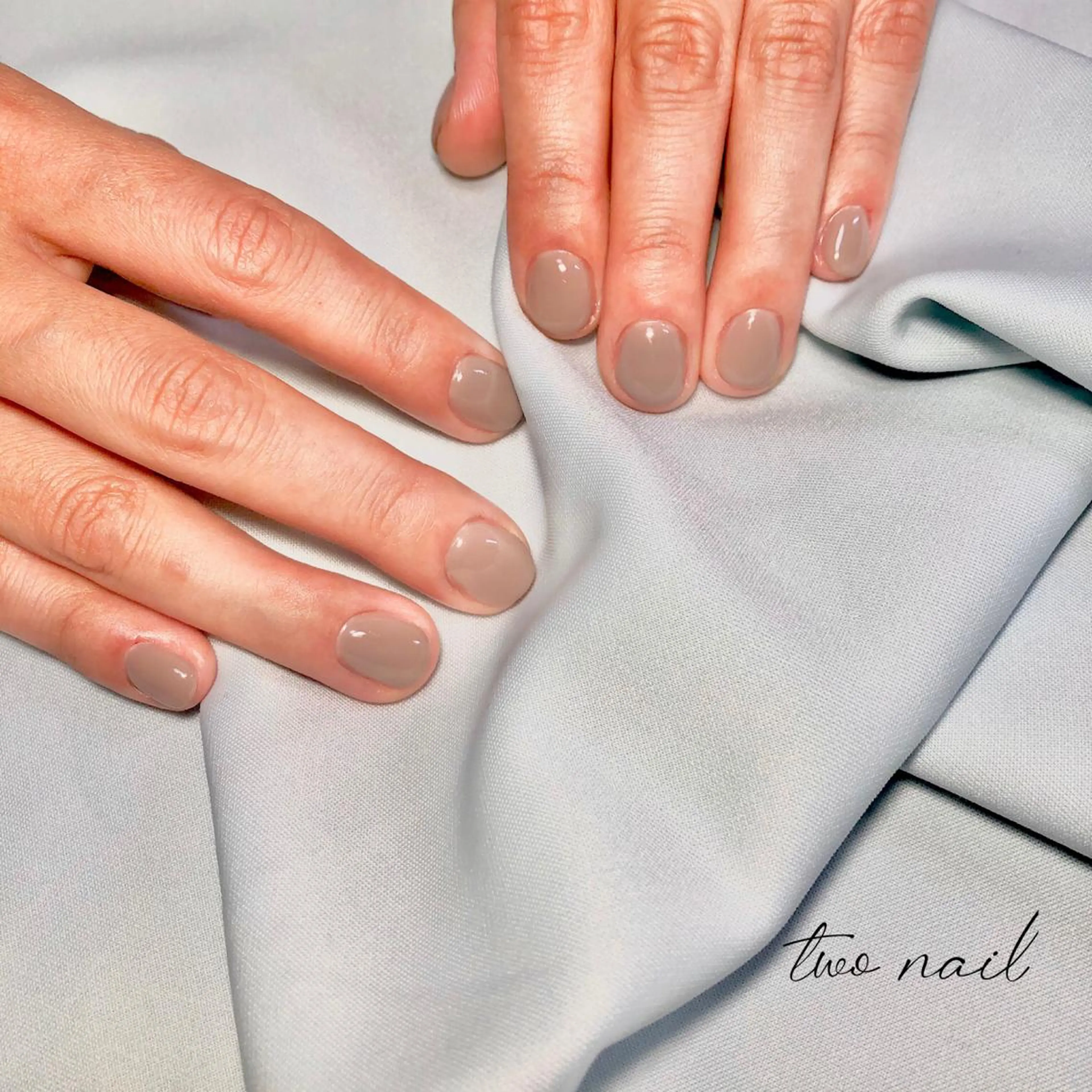 ネイル アートネイル フットネイル ハート ニュアンスネイル ホワイト ハンドネイル two nailのネイルデザイン