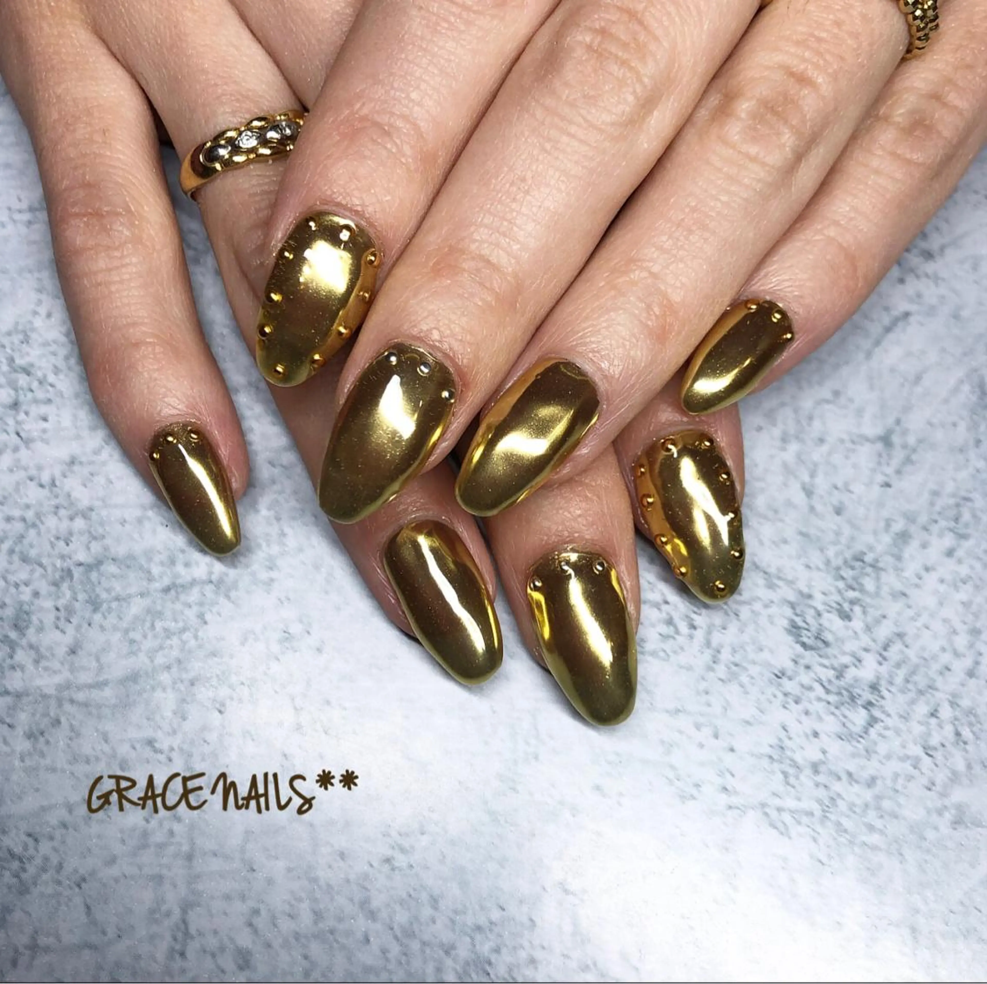 ネイル ハンドネイル フットネイル GRACE NAILSのネイルデザイン