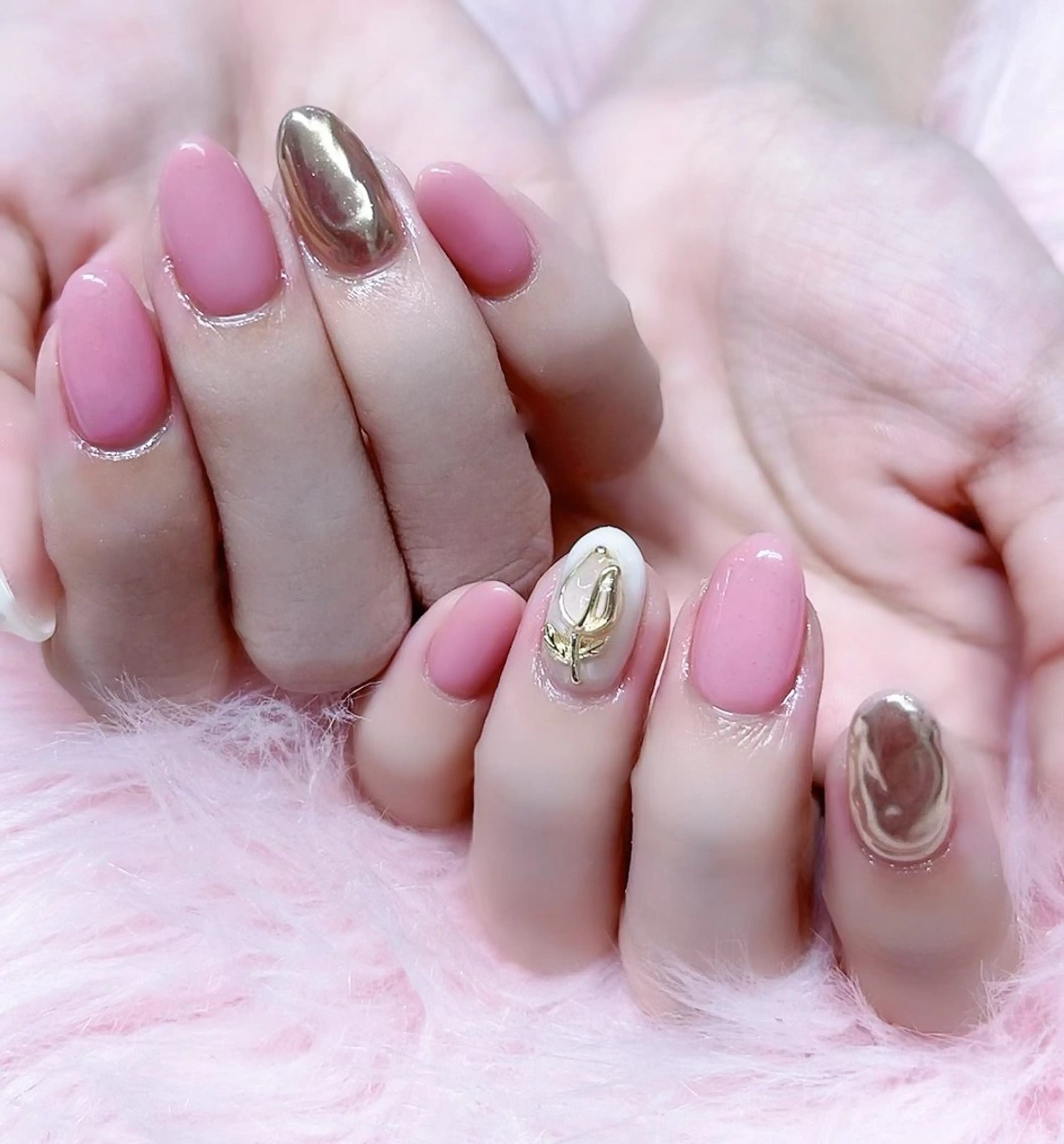 ネイル フットネイル フレンチネイル ゴージャス ハート ミラーネイル ハンドネイル MoonNail ユリ🌸のネイルデザイン
