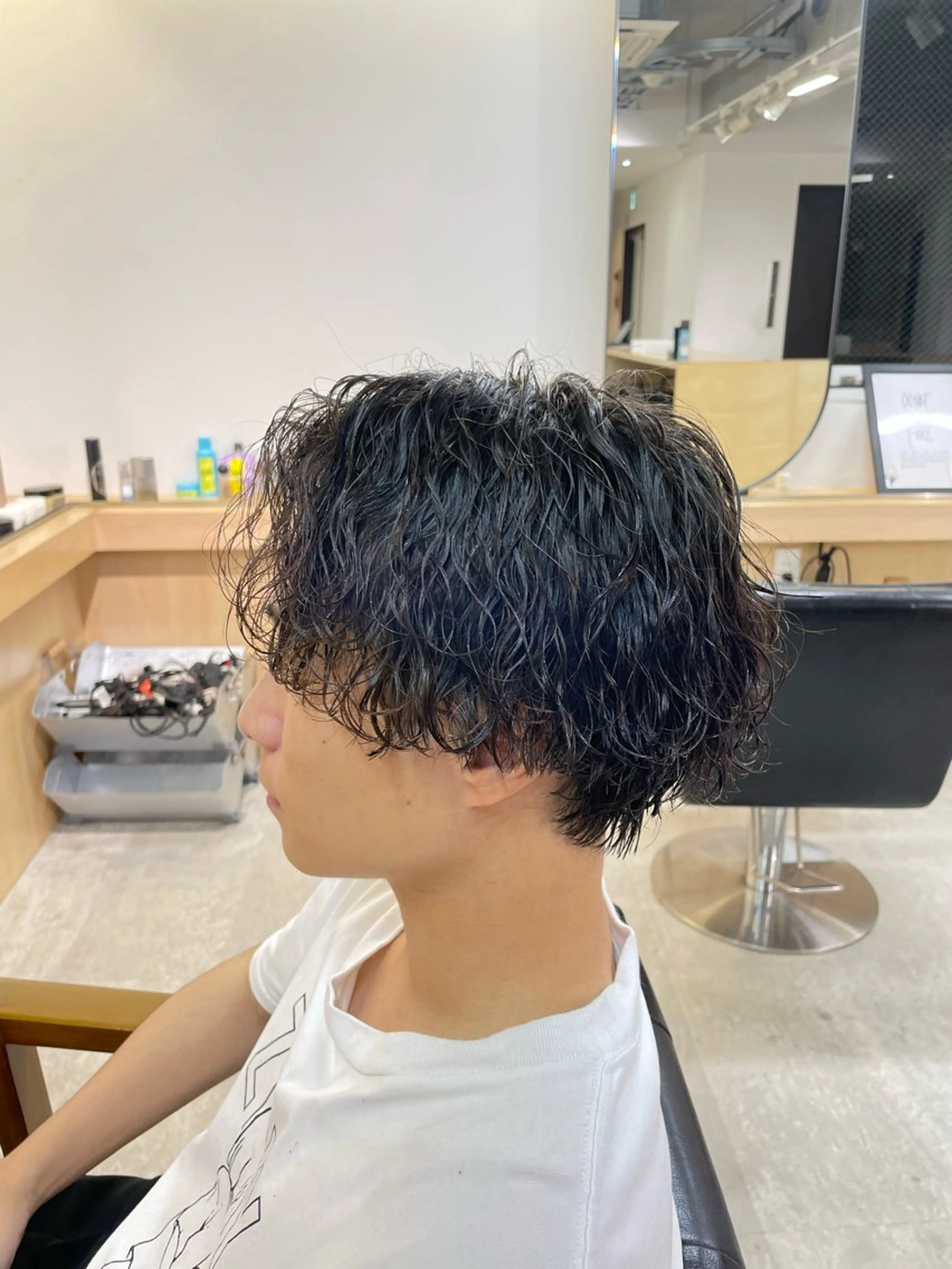 パーマ メンズ メンズパーマ 波巻きパーマ カット パーマ マエダ リョウのヘアスタイル