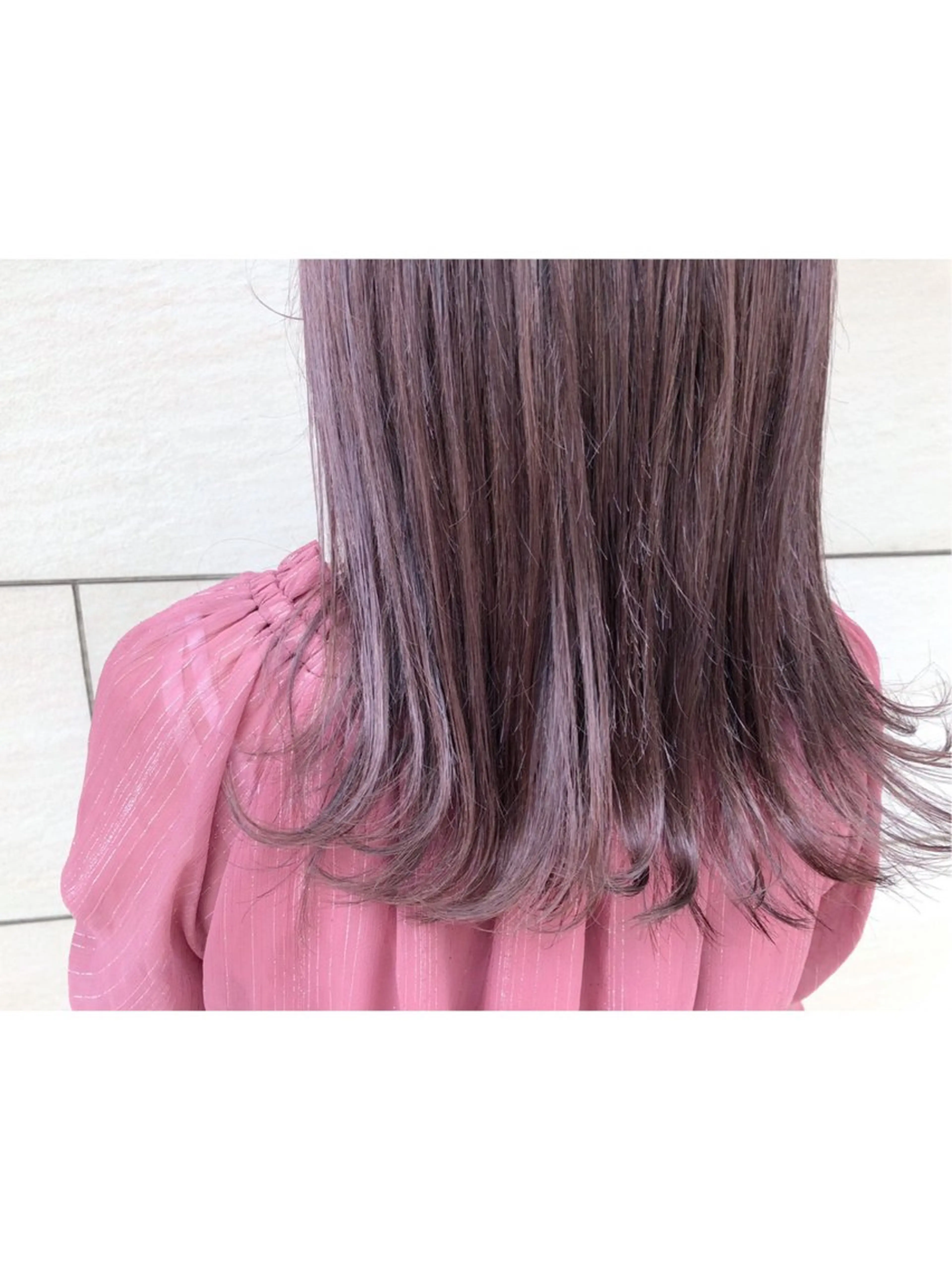 セミロング 辻野 光希のヘアスタイル