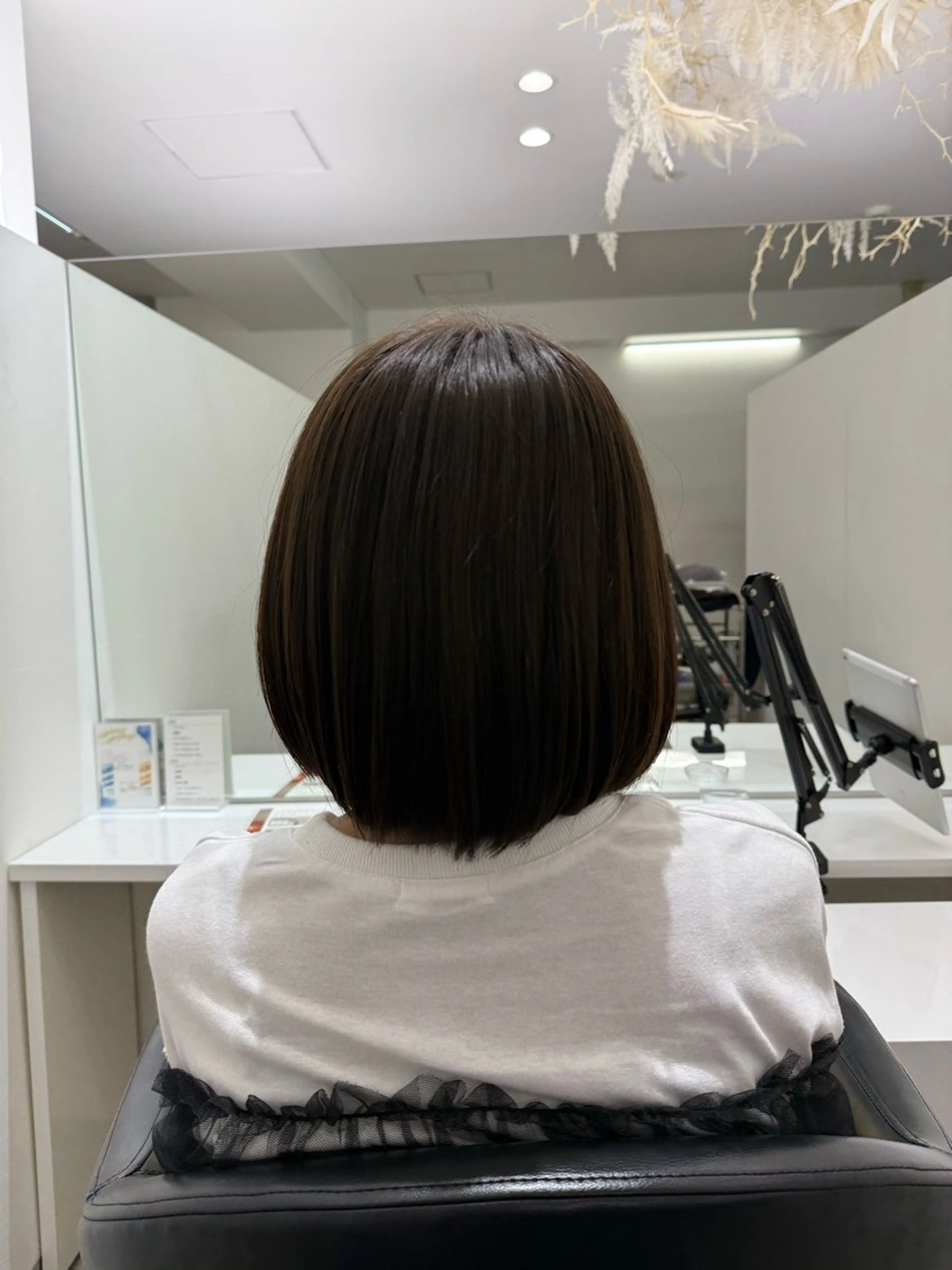 ミディアム 成田 悠莞のヘアスタイル