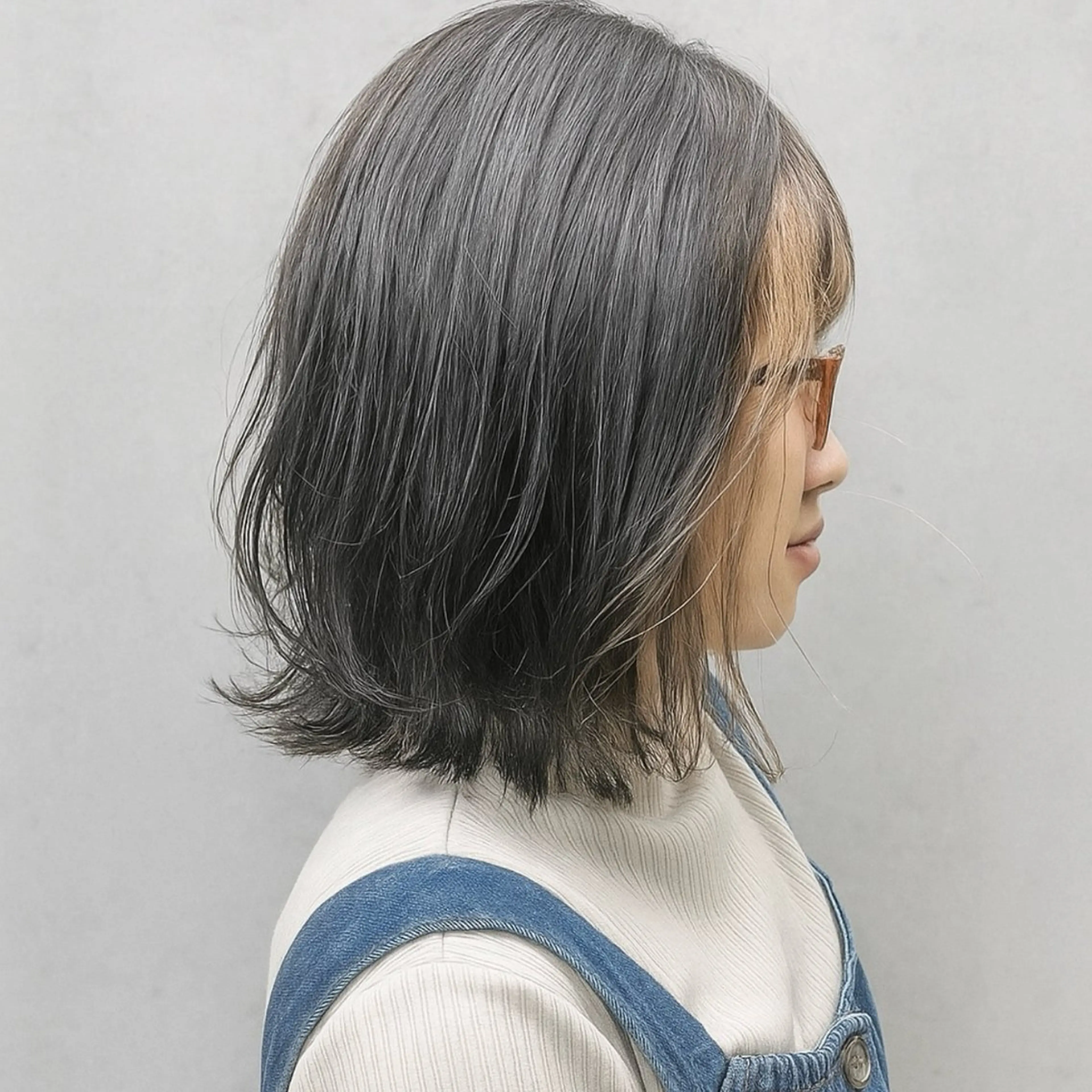 ショート カラー ボブレイヤー 透明感カラー ボブ くびれヘア 顔周りカット カット ヘアカラー トリートメント 清水優/ボブ /レイヤーボブのヘアスタイル