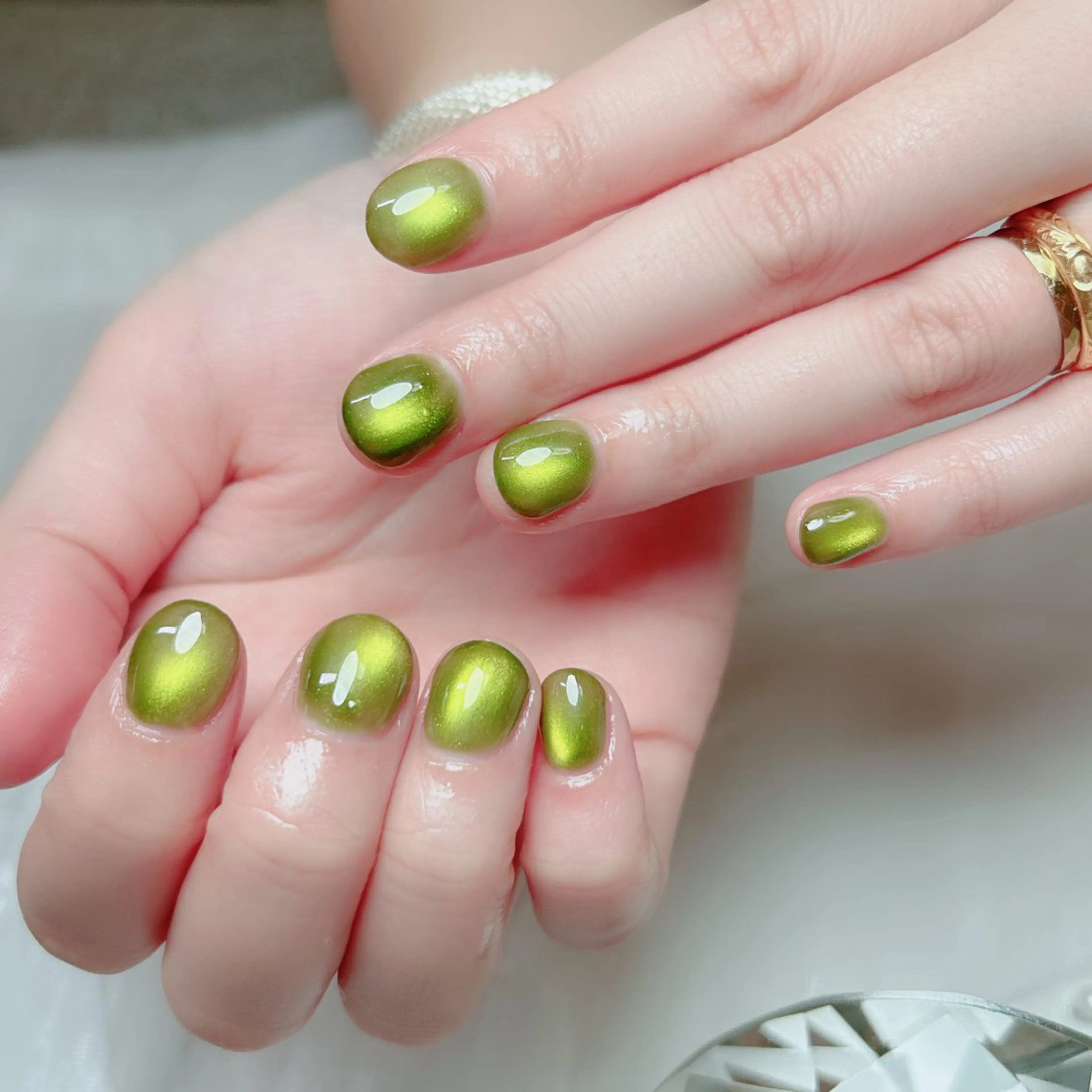 ネイル フレンチネイル キラキラネイル ロングネイル 春ネイル ワンホンネイル ハンドネイル Cute Tips nailのネイルデザイン