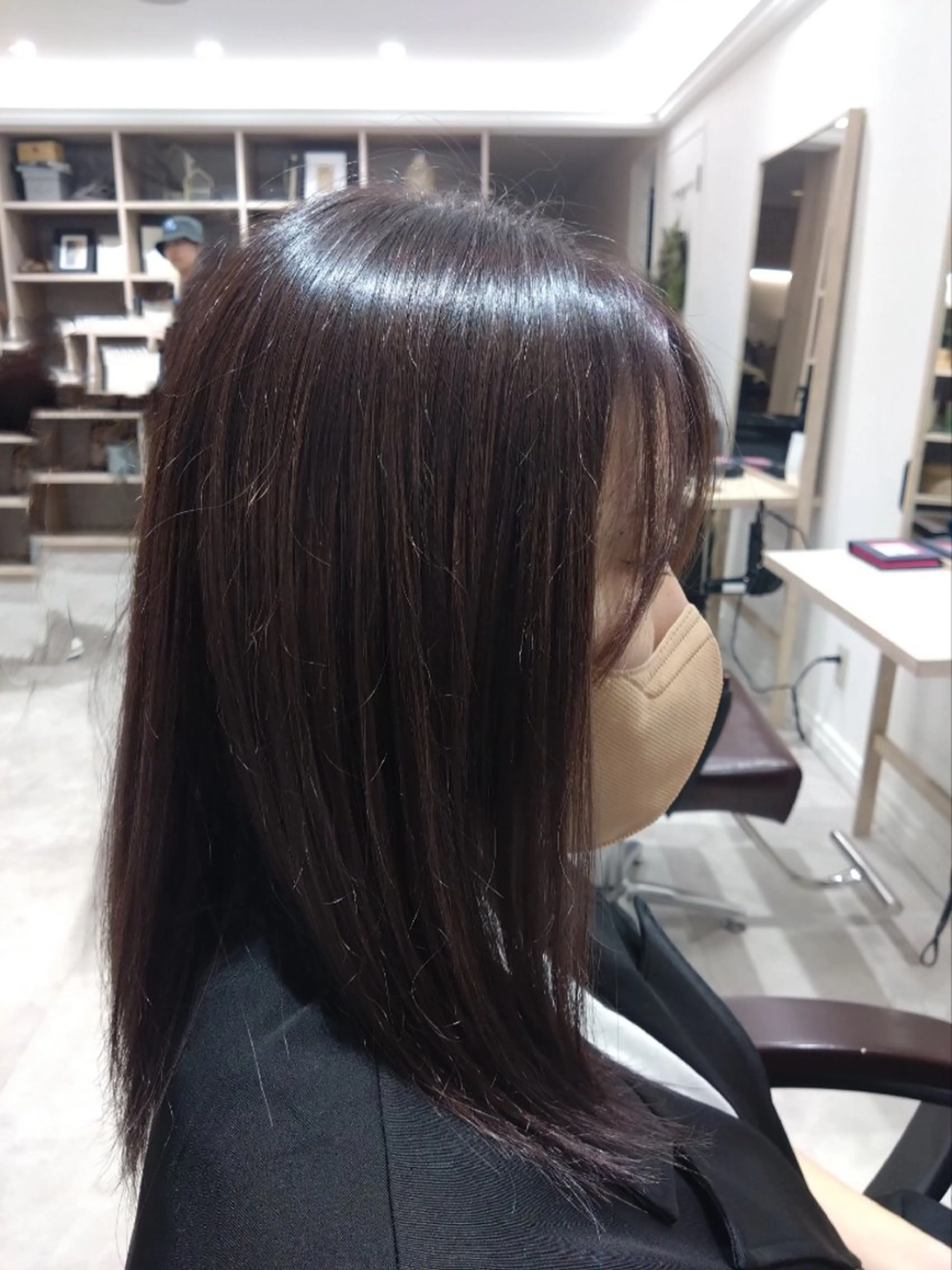 カラー アッシュ ベージュカラー ラベンダーカラー 中山 樹のヘアスタイル