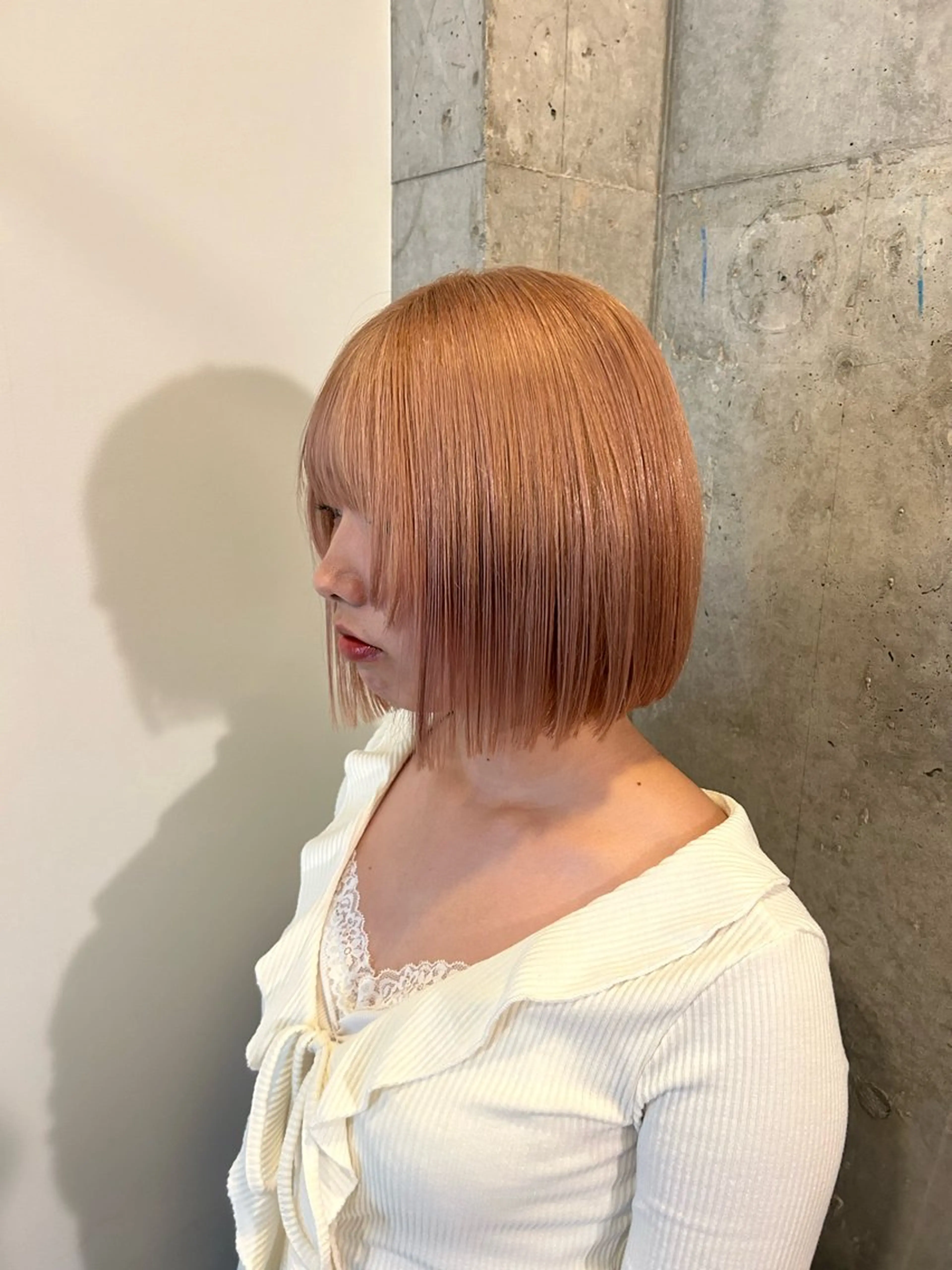 ショート カラー 🌝ぷる艶ハイトーン 柔らかヘア🍅まあやのヘアスタイル