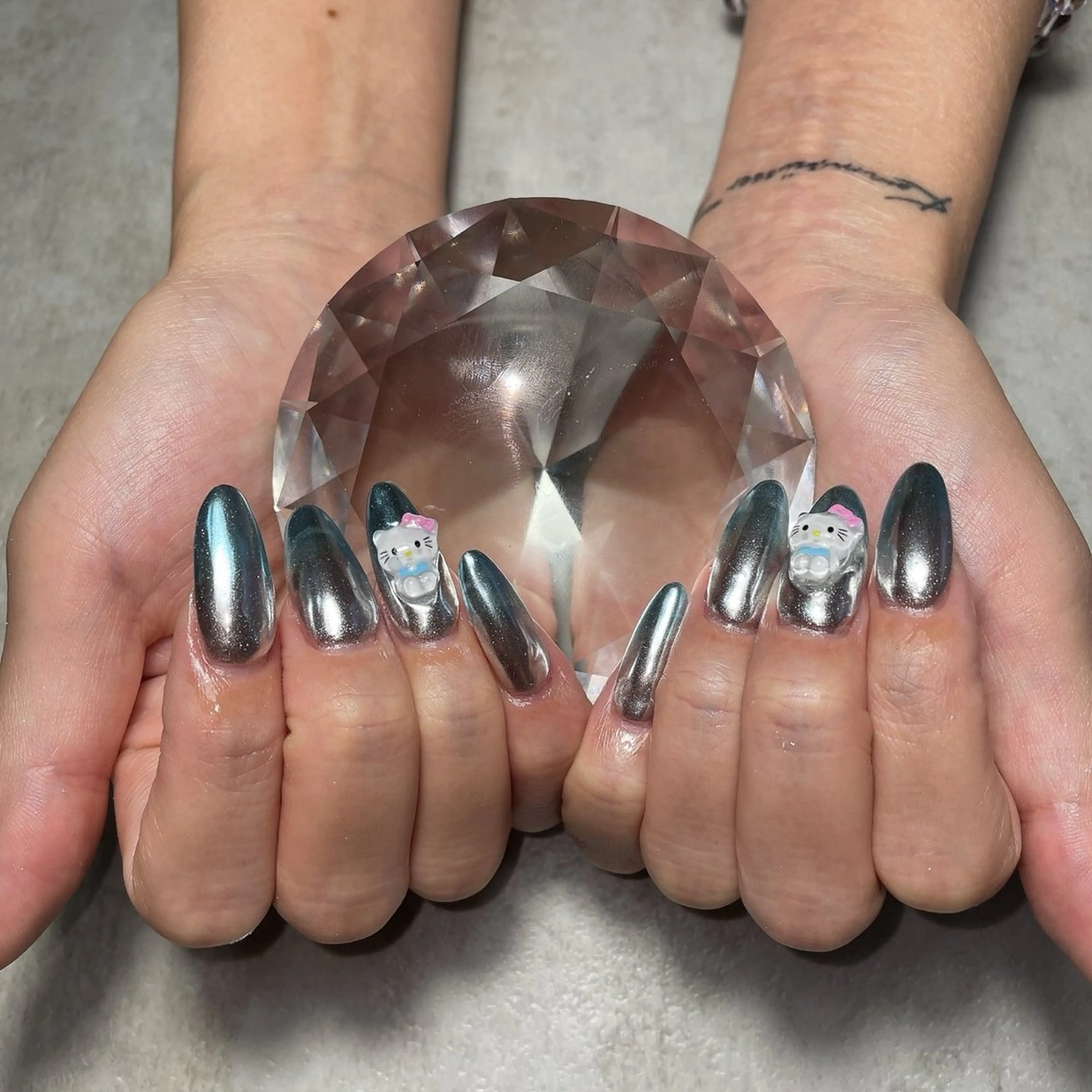 ネイル ハンドネイル One Na1lのネイルデザイン