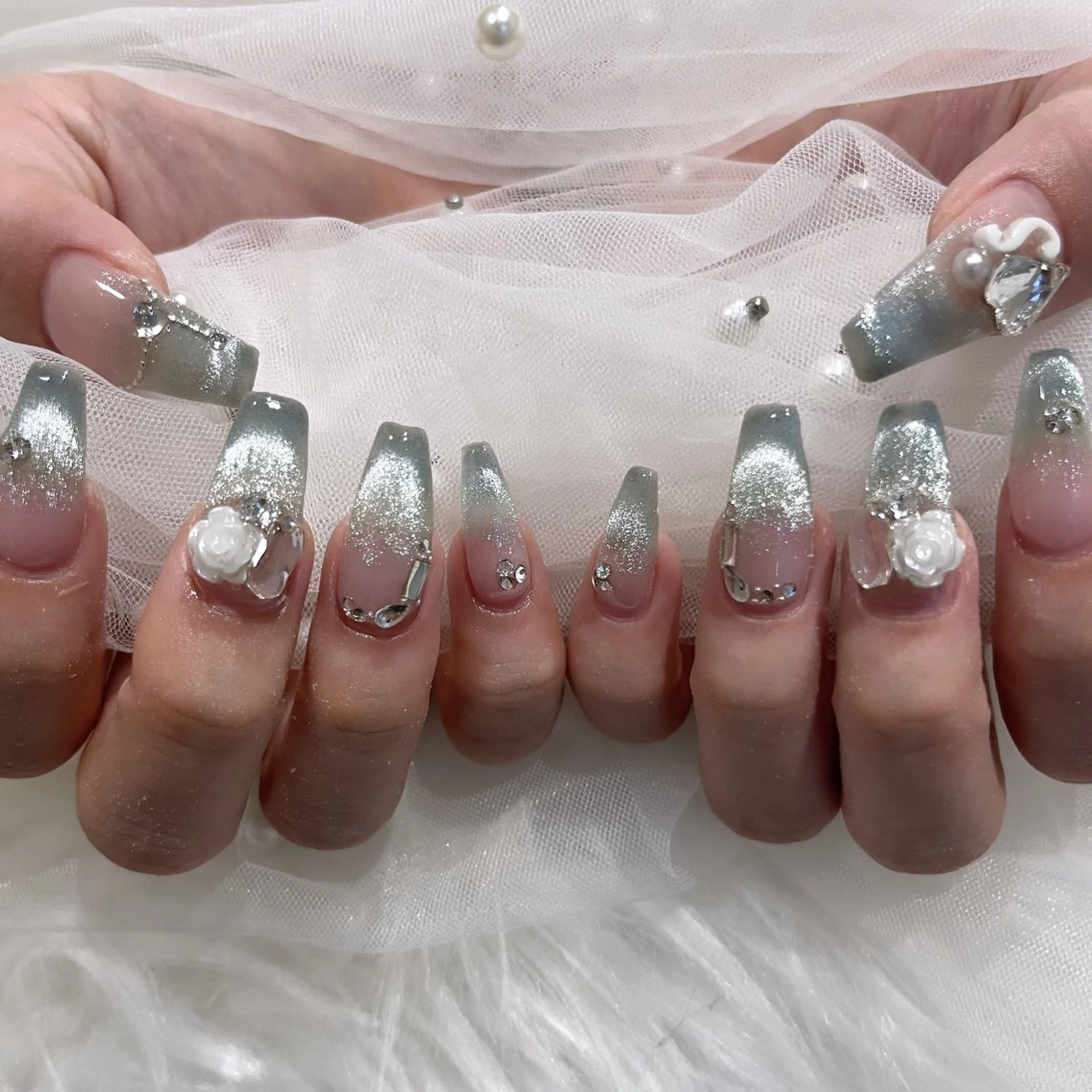 ネイル ハンドネイル 🧁fein. nana🩵のネイルデザイン