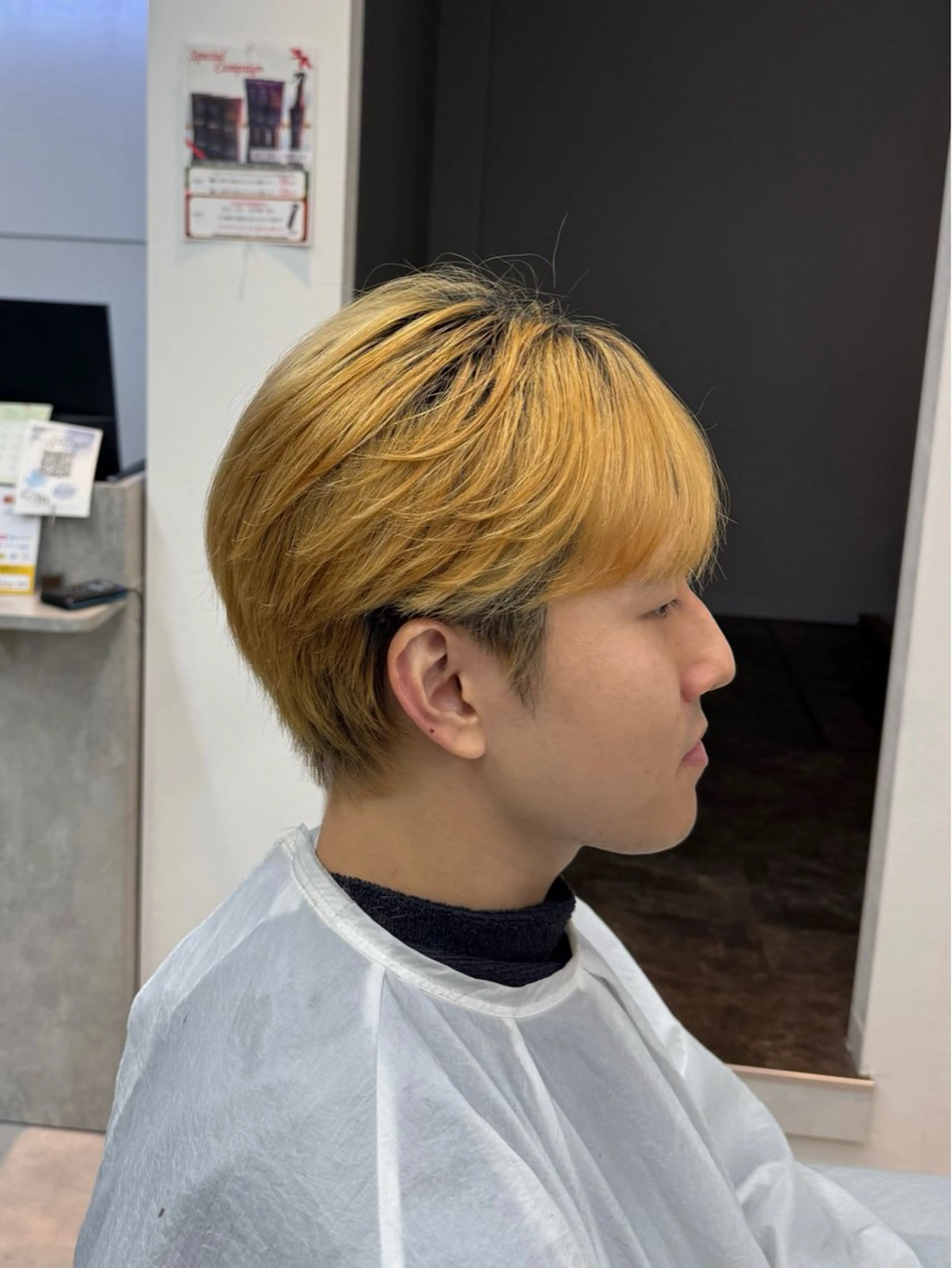 メンズ 赤み消し／アッシュ系 ／ダウンパーマ／優斗のヘアスタイル