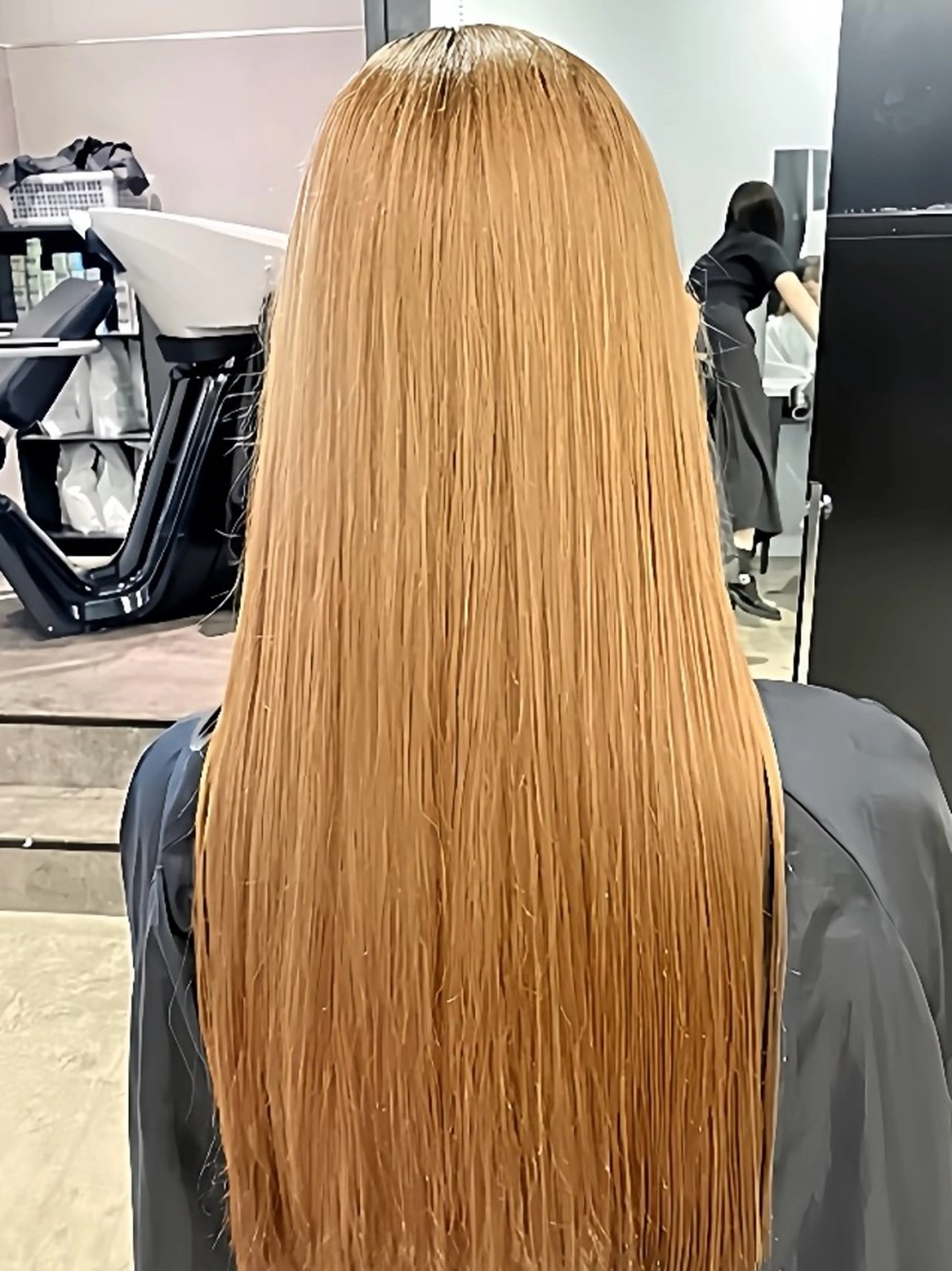 ロング 髪質改善 縮毛矯正 トリートメント 縮毛矯正 ウルフ・ハイレイヤー 🌟ナカノ・ユウヤのヘアスタイル