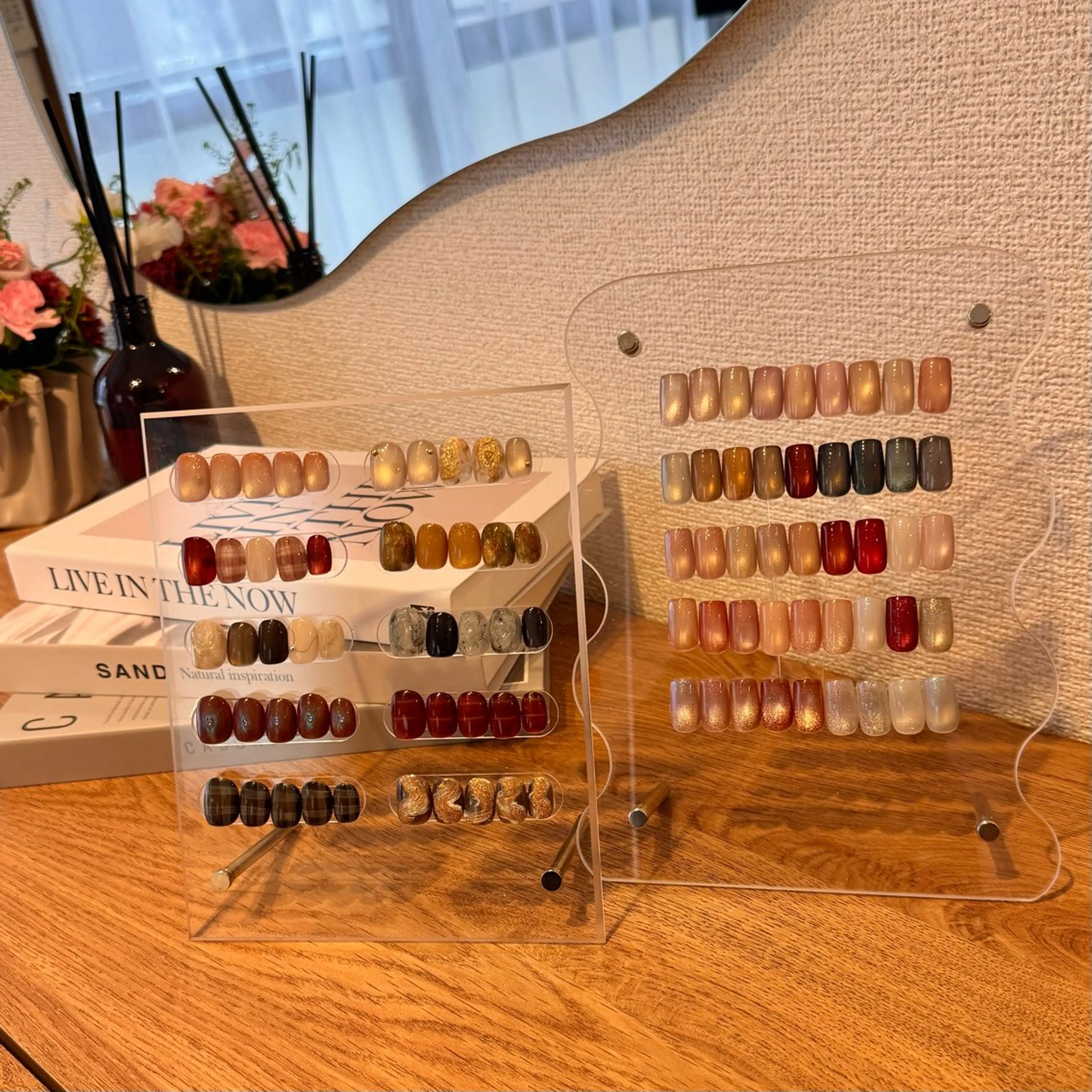 ネイル クリアネイル フラッシュネイル フラッシュマグ フレンチネイル マグネットネイル Luana nailのネイルデザイン