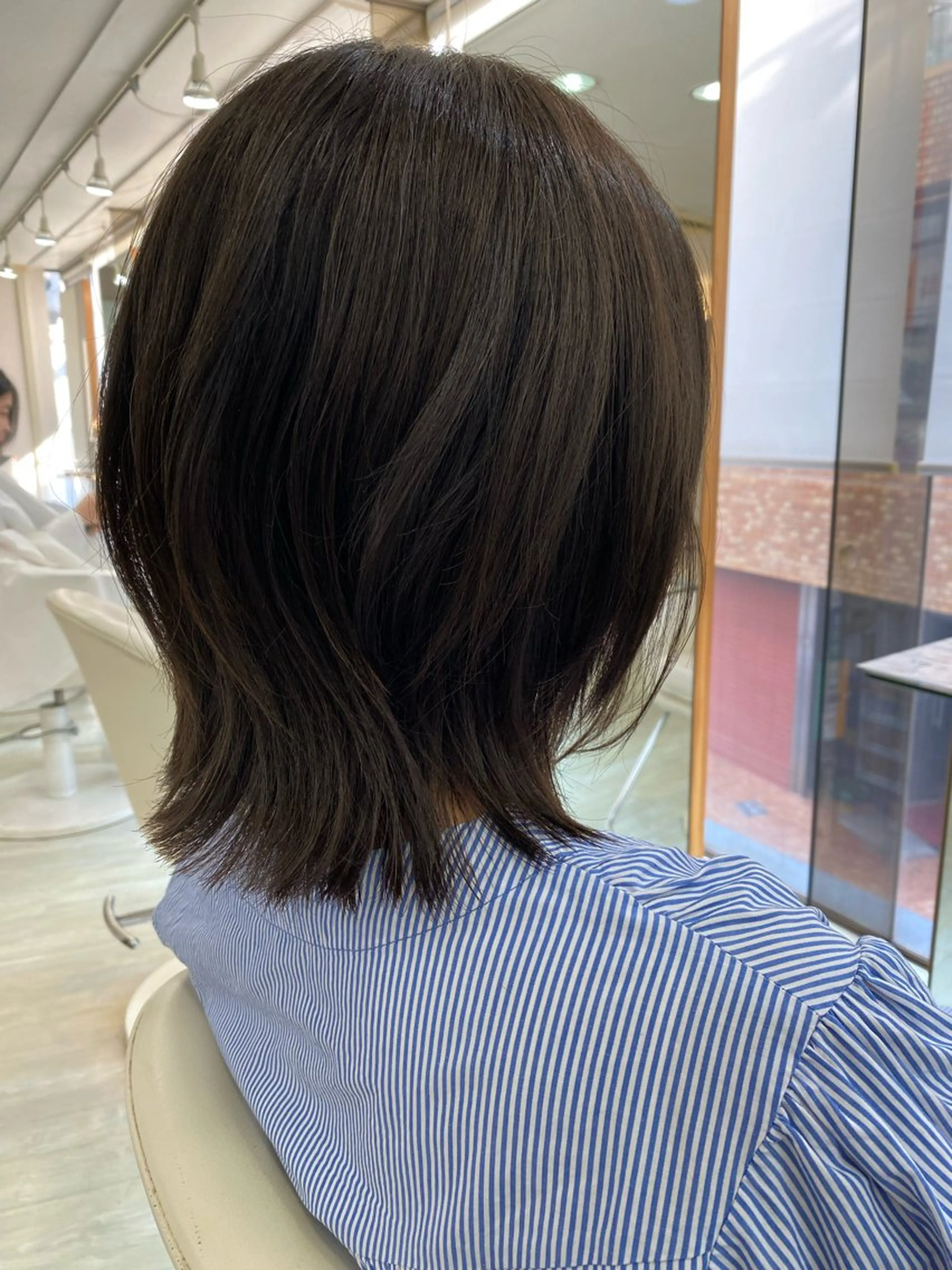 ミディアム ボブレイヤー ボブ レイヤーカット ウルフカット 鬼澤 なお子のヘアスタイル