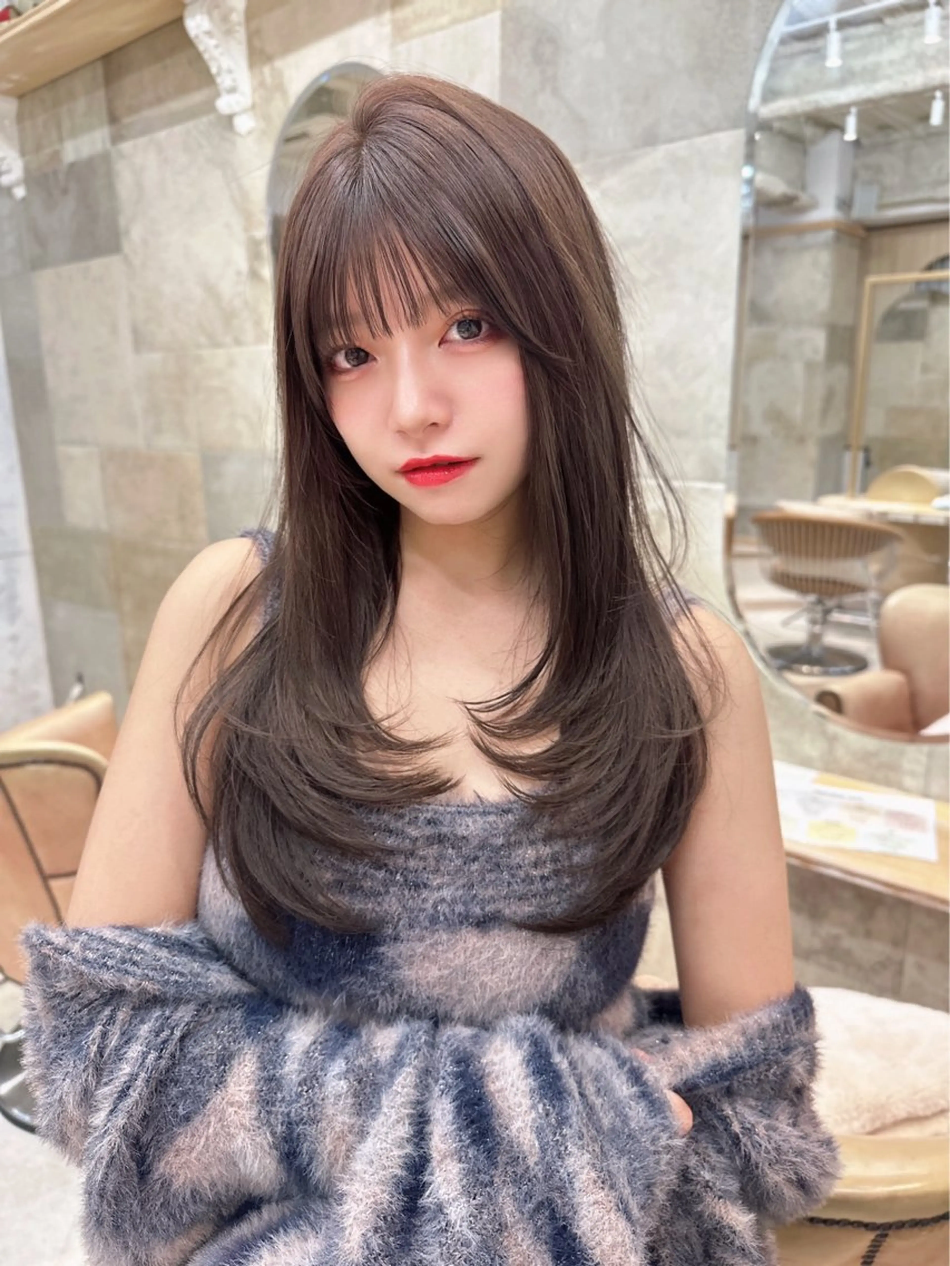 ロング カラー ヘアカラー トリートメント 荻野 峻輔/レイヤー /透明感カラーのヘアスタイル