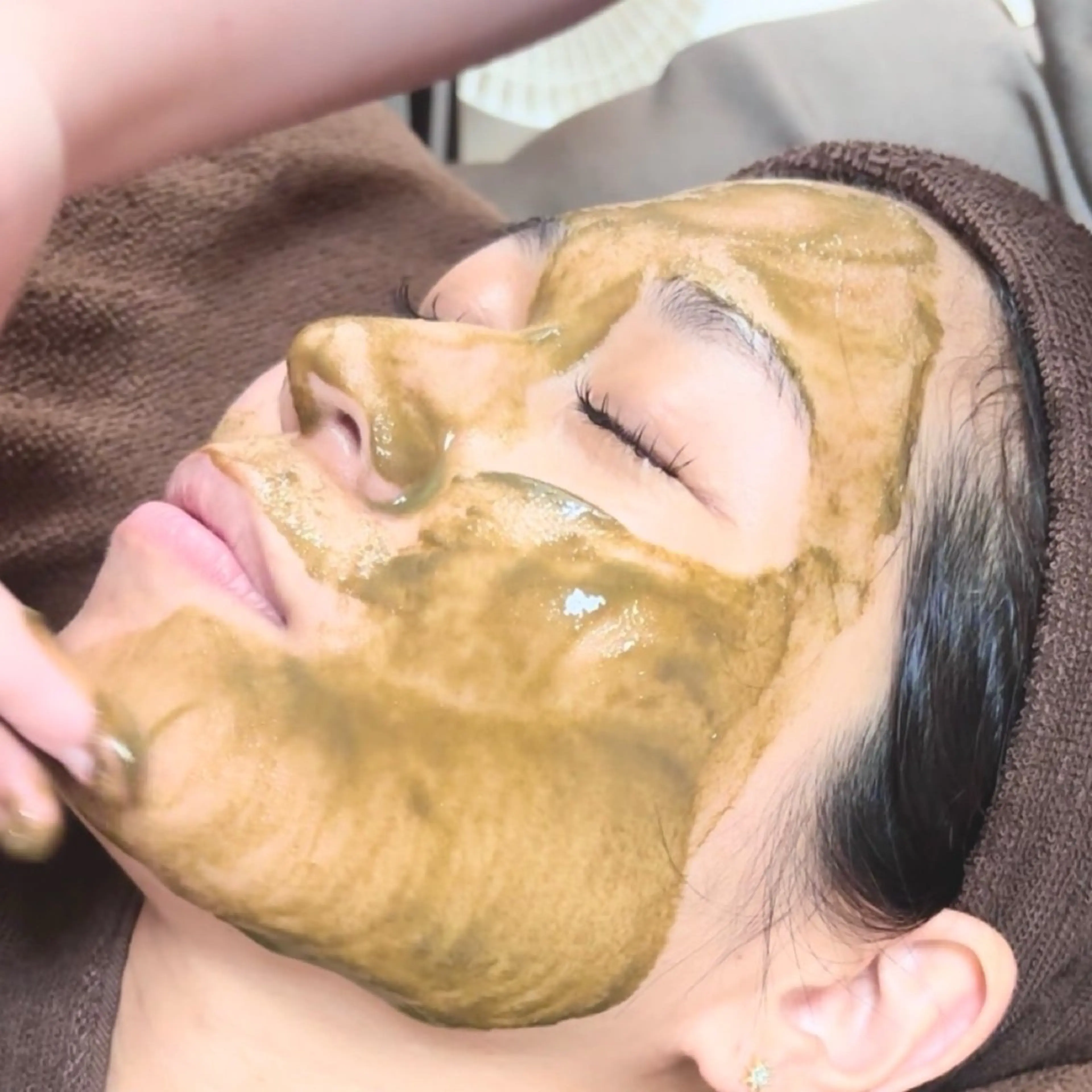 ミニモ限定🫧《剥離あり》ハーブピーリング🌿‬本格ハーブピーリングが44%OFF🩵メンズも歓迎🕊✨の写真