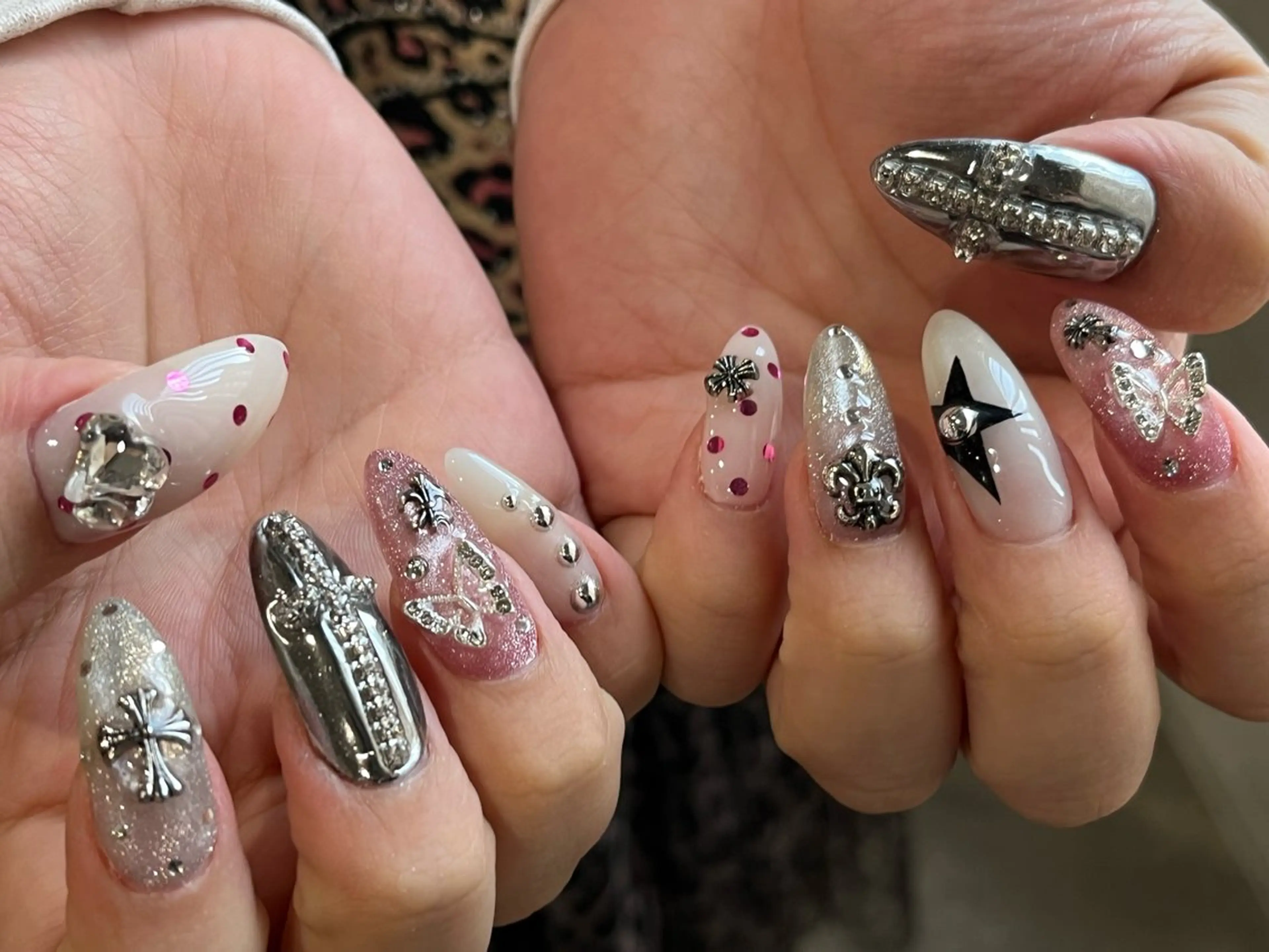 ネイル ロングネイル ハンドネイル repos 金山ネイルサロンのネイルデザイン