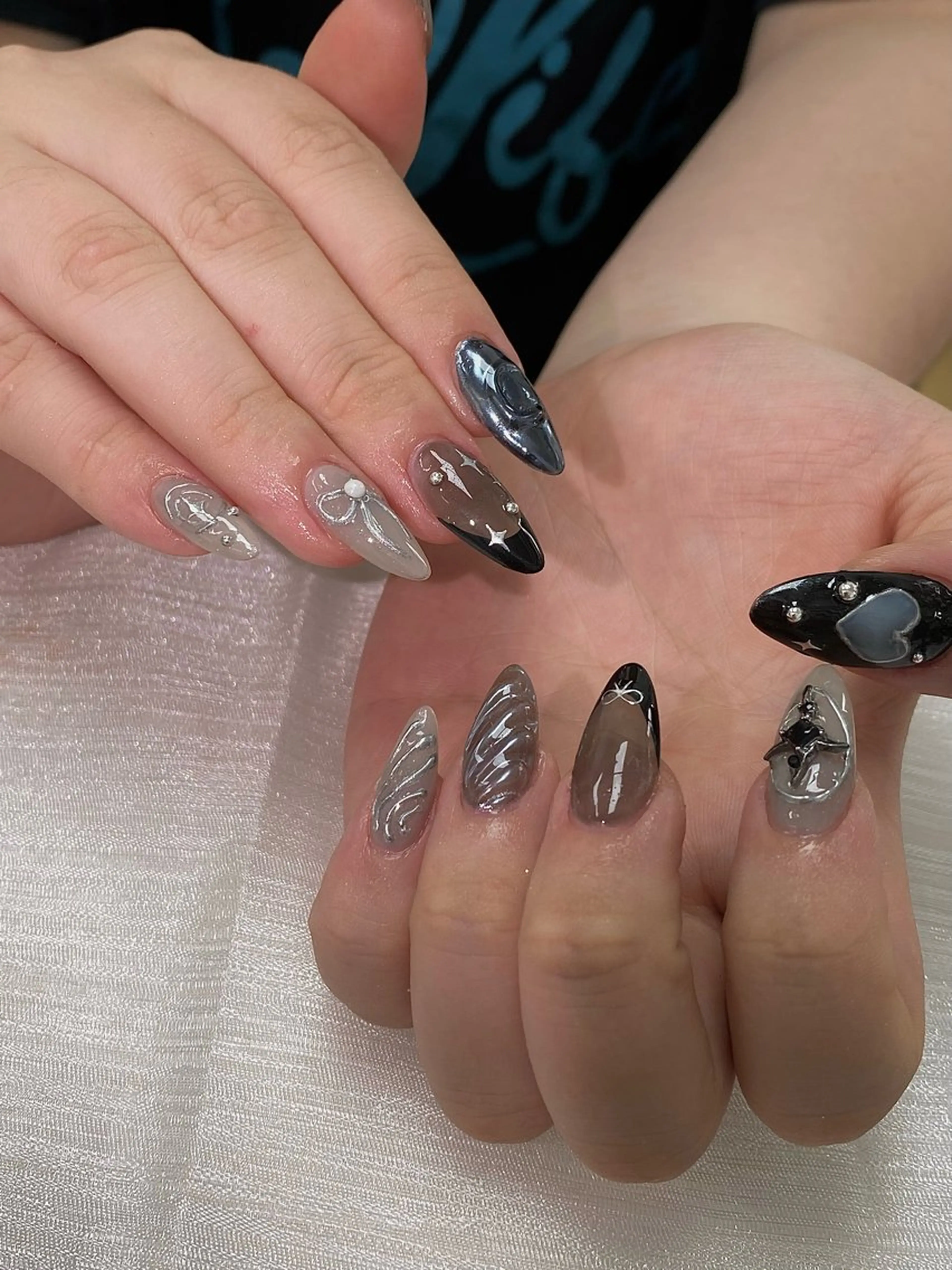 ネイル Iconic Nailのネイルデザイン