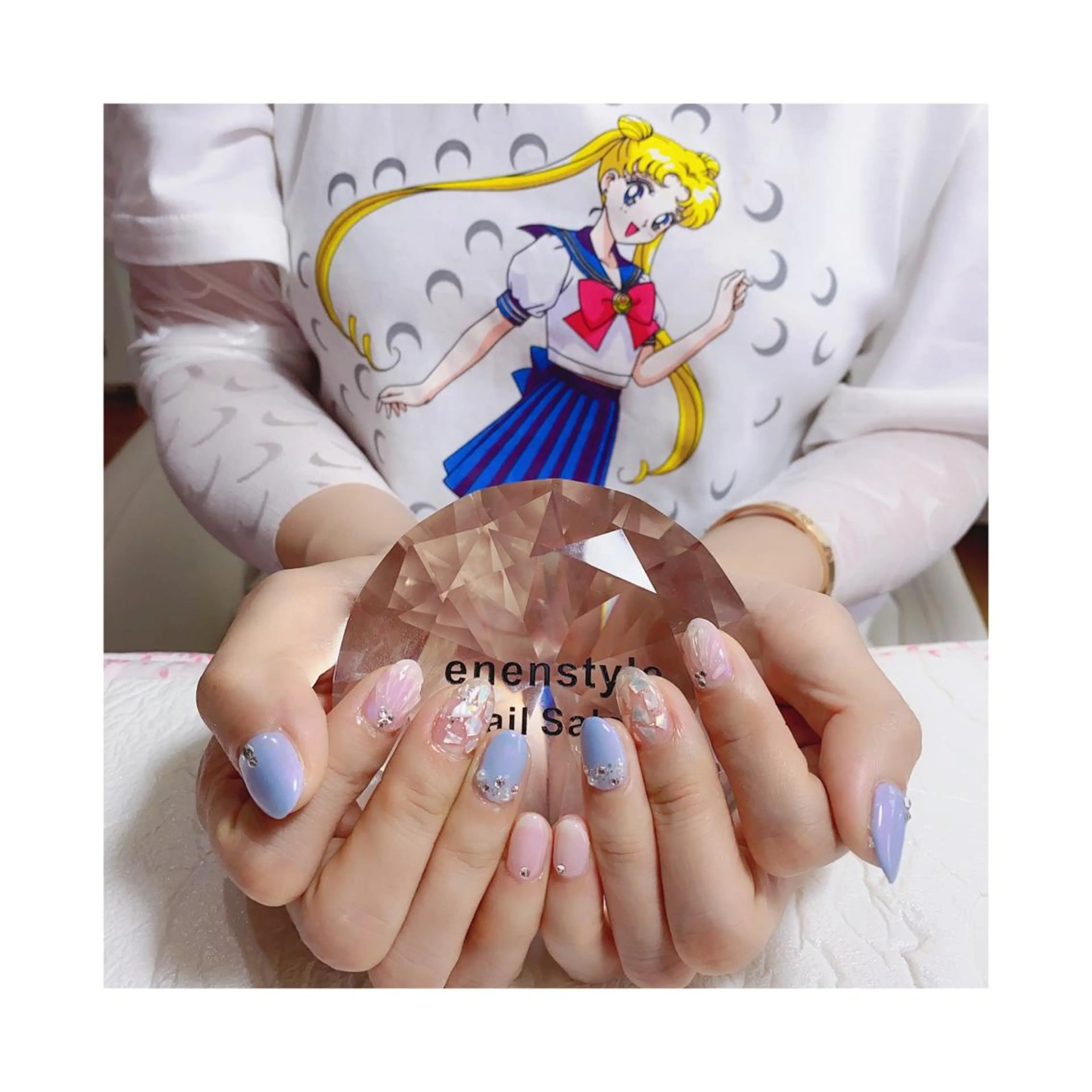 ミディアム ネイル ジェルネイル ニュアンスネイル オフィスネイル ワンカラーネイル パラジェル ハンドネイル 👑enen style👑のネイルデザイン