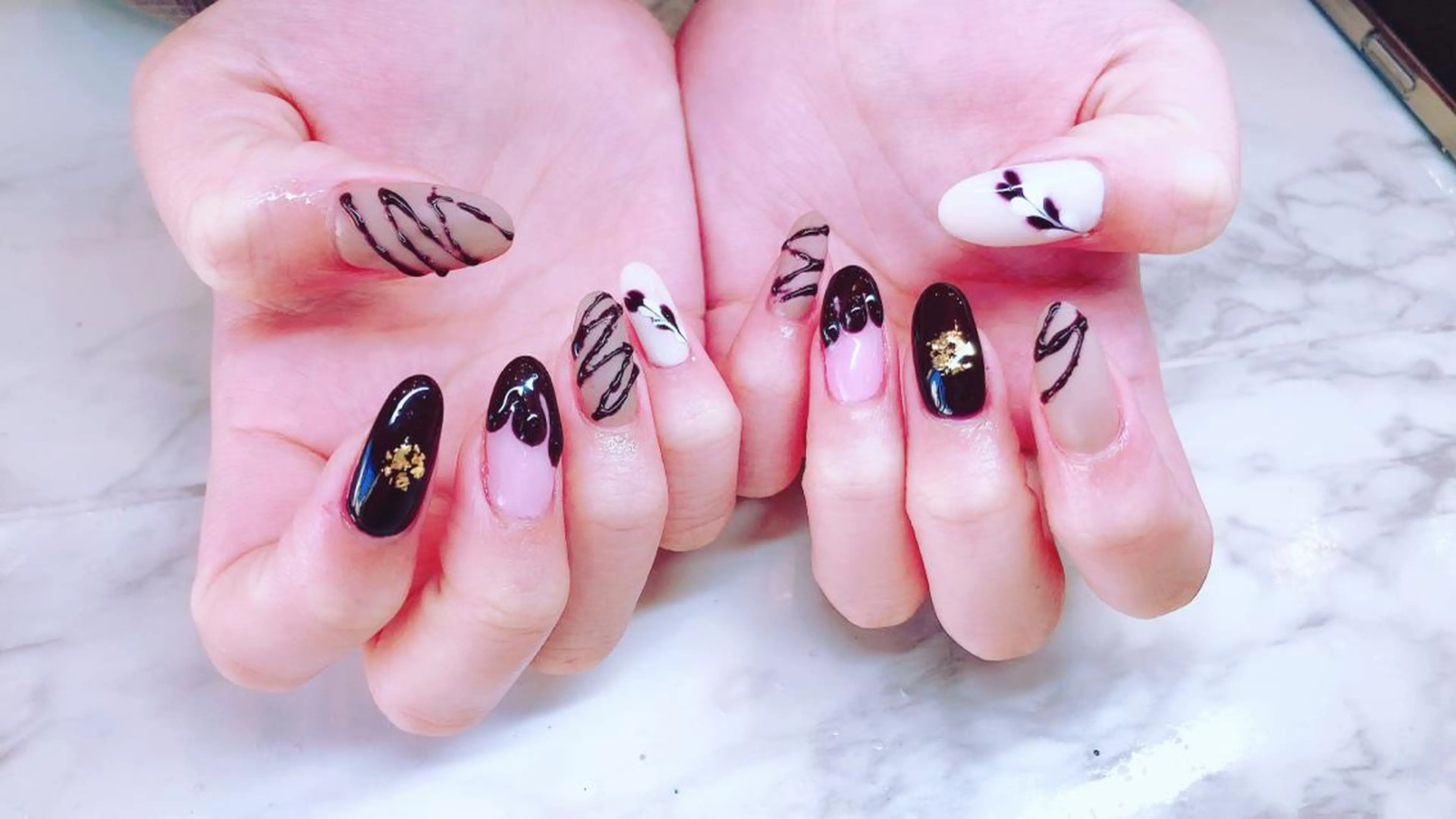 ネイル noix nail &eyeのネイルデザイン