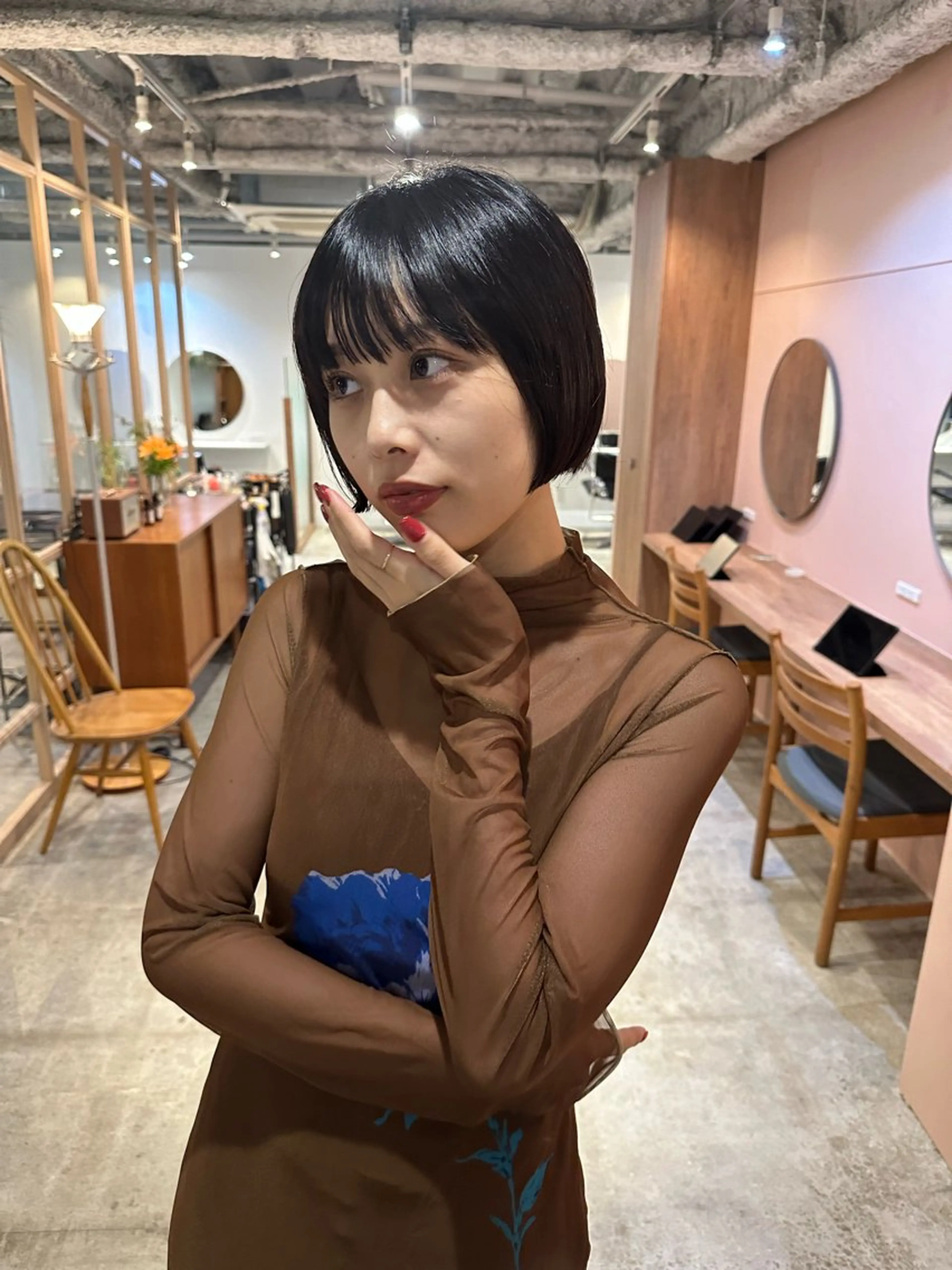 ショート カット ヘアカラー トリートメント ナチュラル/レイヤー 磯飛⭐️慎之介のヘアスタイル