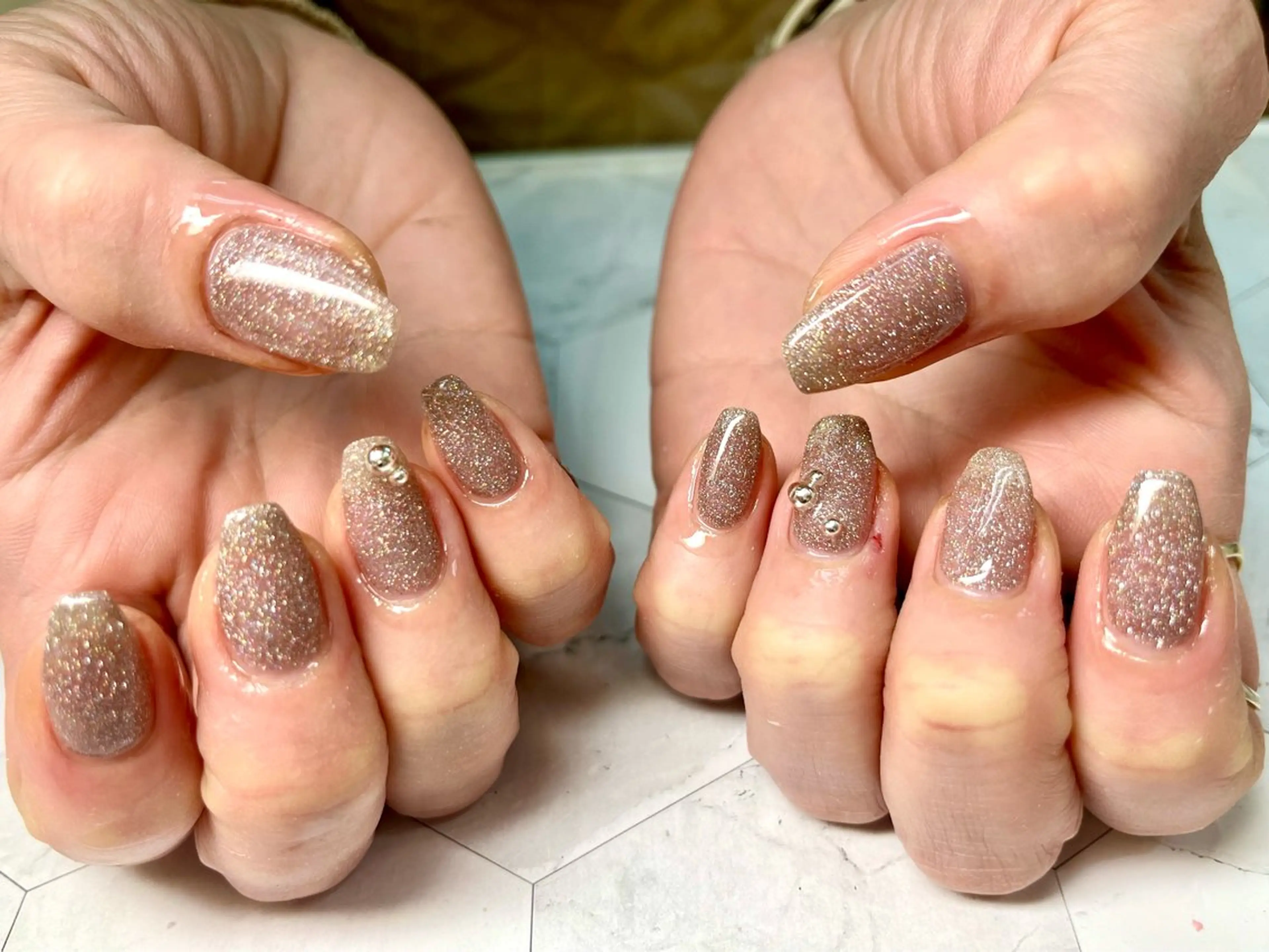 ネイル Queennail 北堀江megumiのネイルデザイン