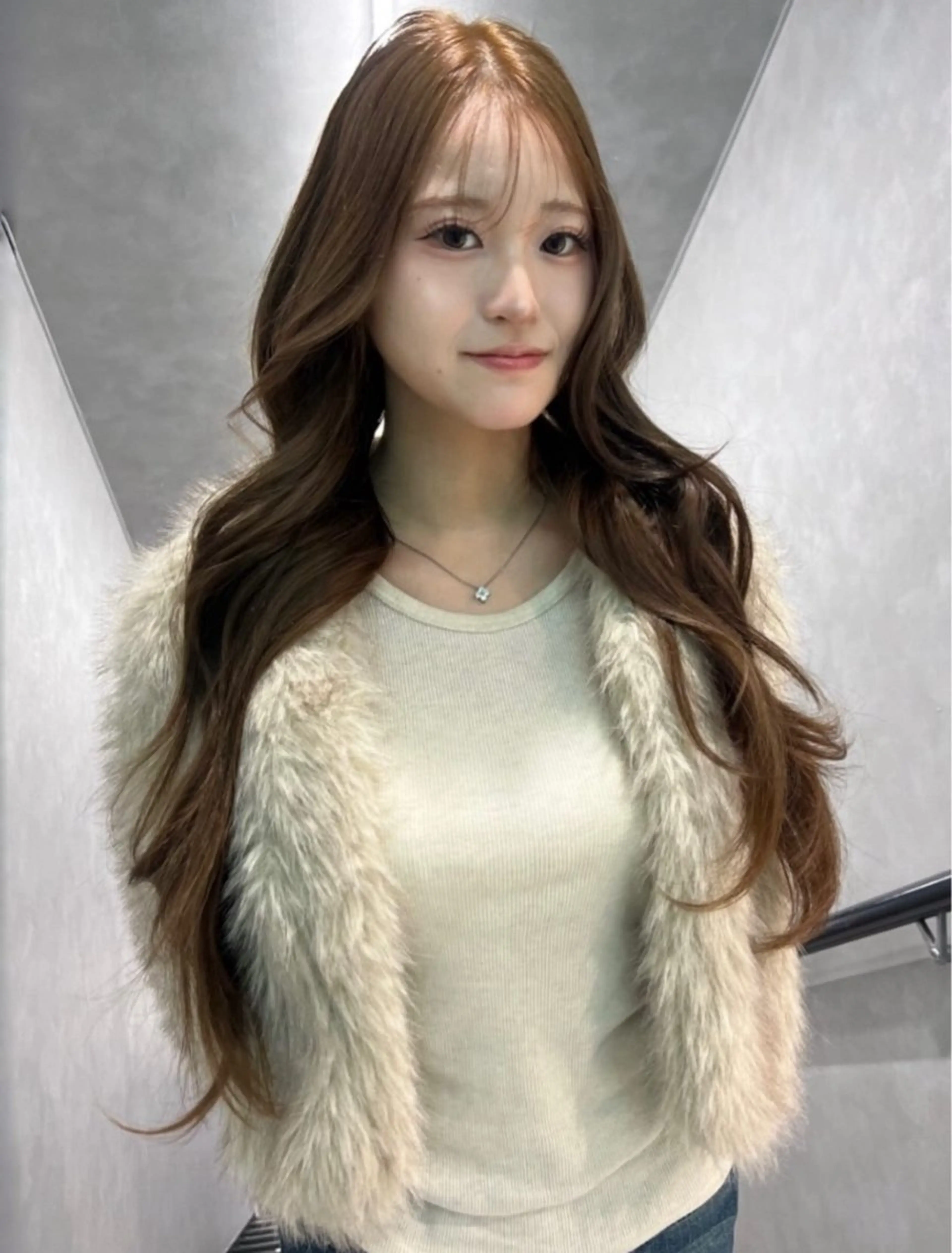 ロング カラー ヘアカラー Risa／盛れる レイヤー／艶カラーのヘアスタイル