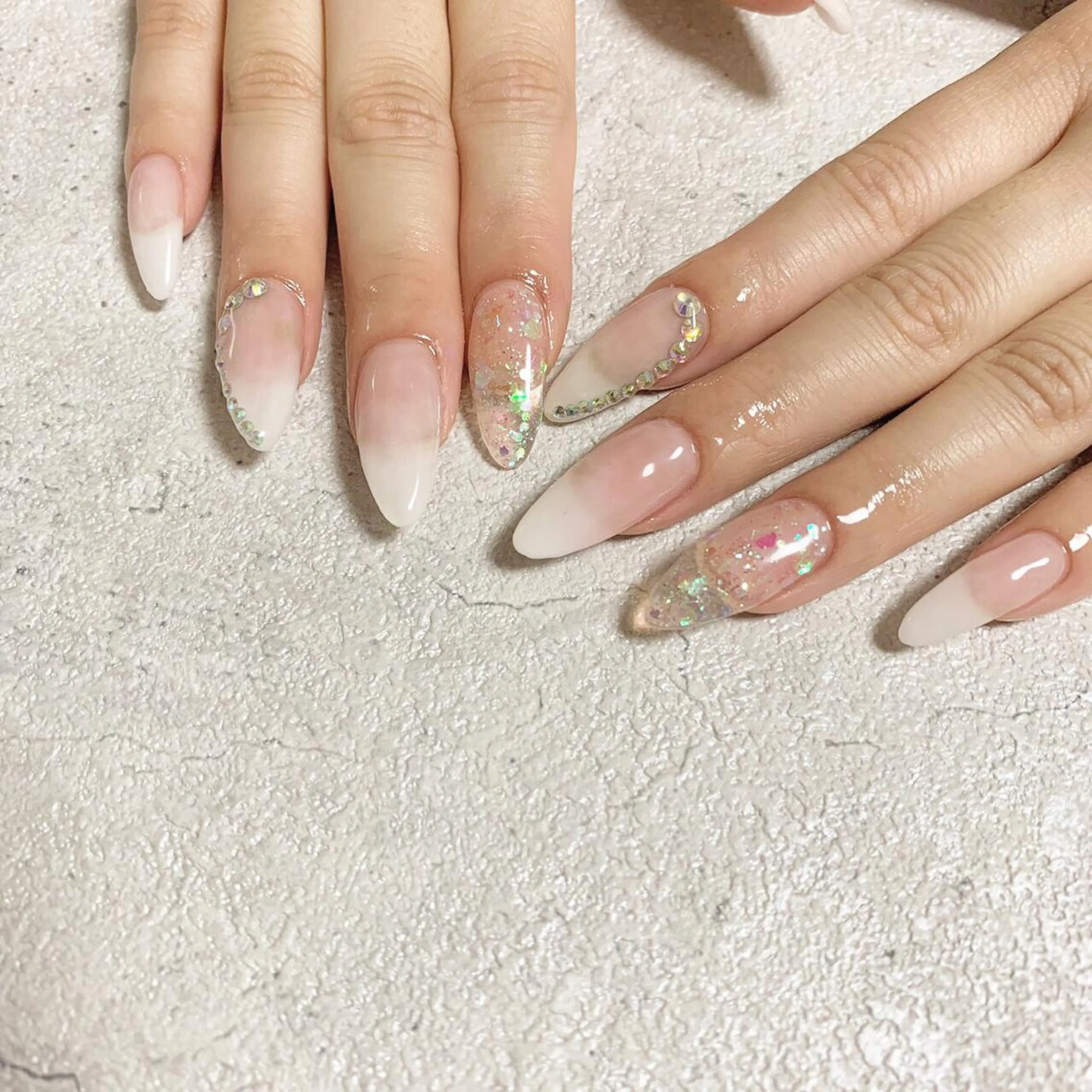 ロング カラー ネイル シンプルネイル ハンドネイル ëmma nail_ by chulaのネイルデザイン
