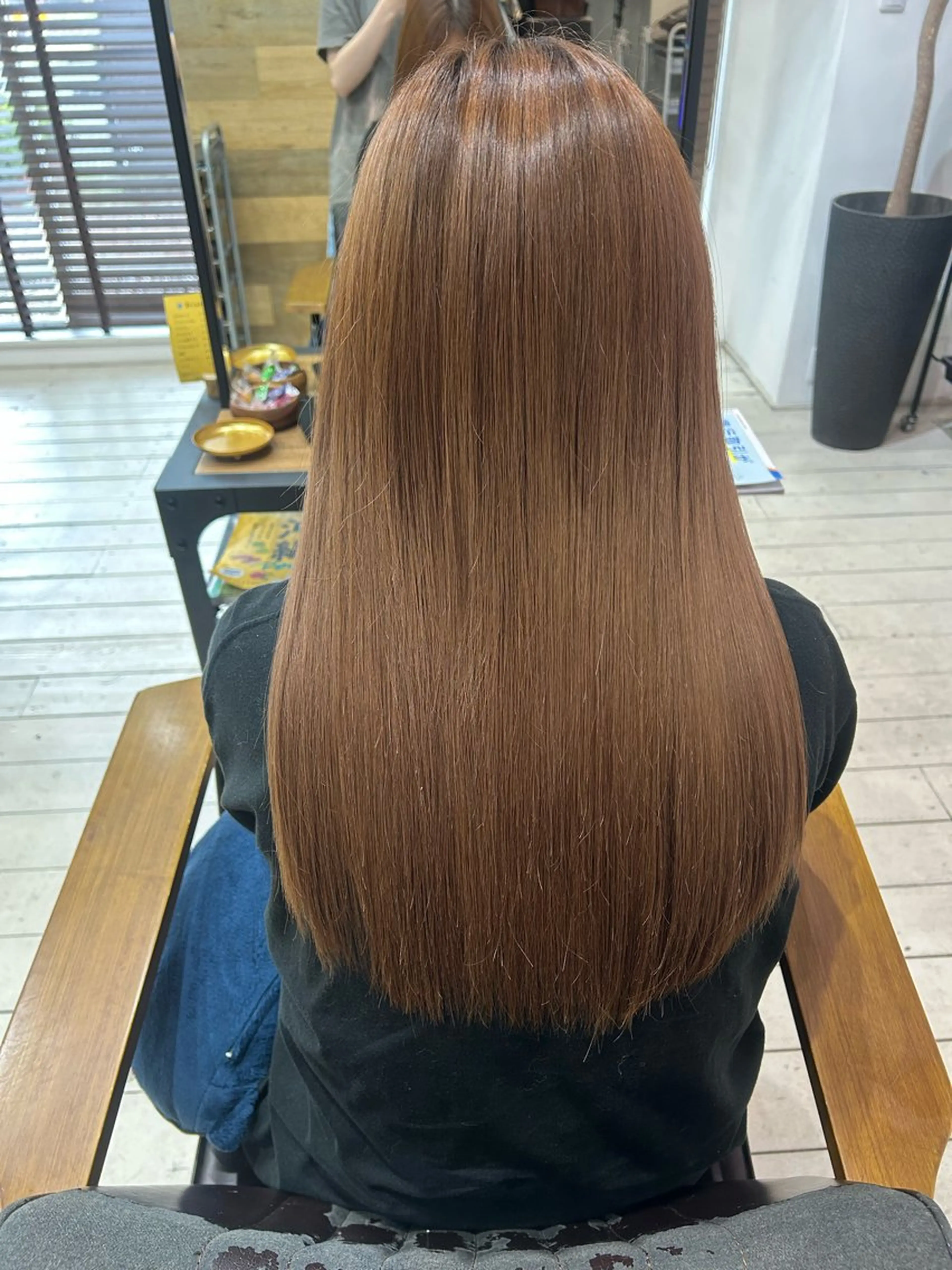 ロング トリートメント 酸熱トリートメント pasdetrois AINAのヘアスタイル