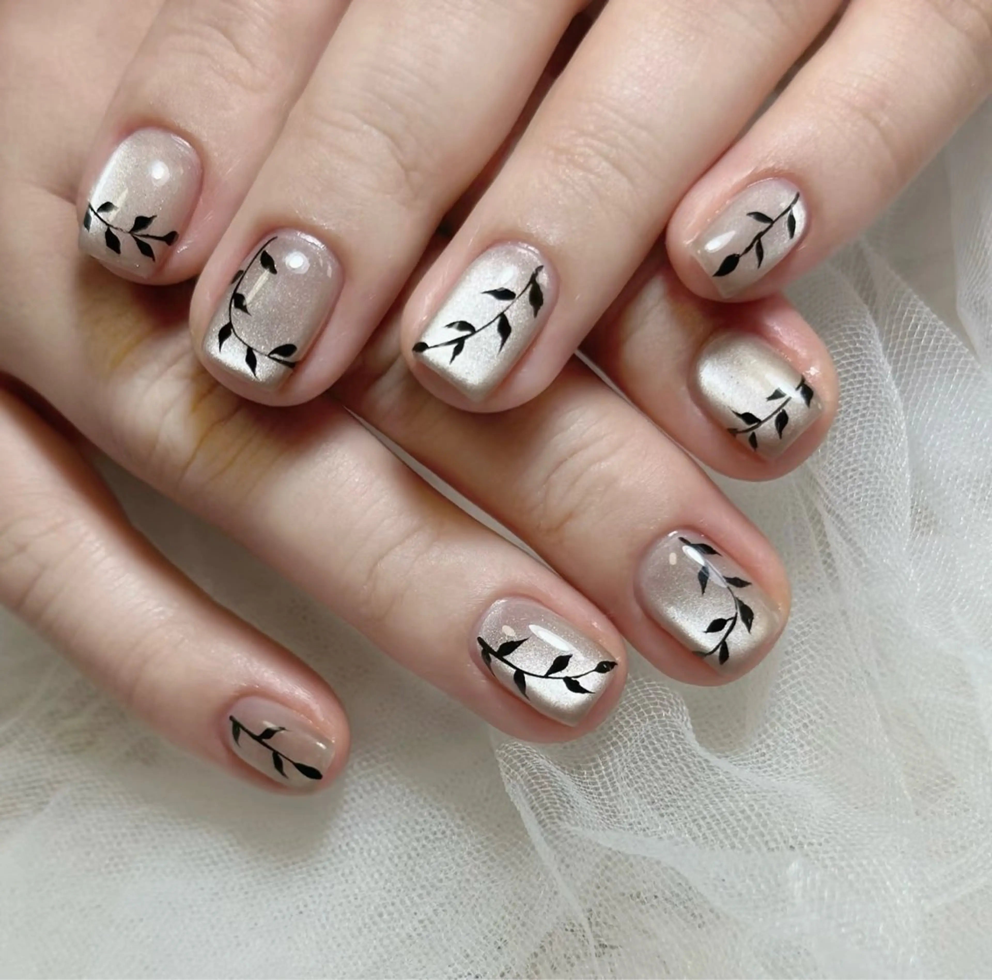 ネイル 里奈 Nailのネイルデザイン